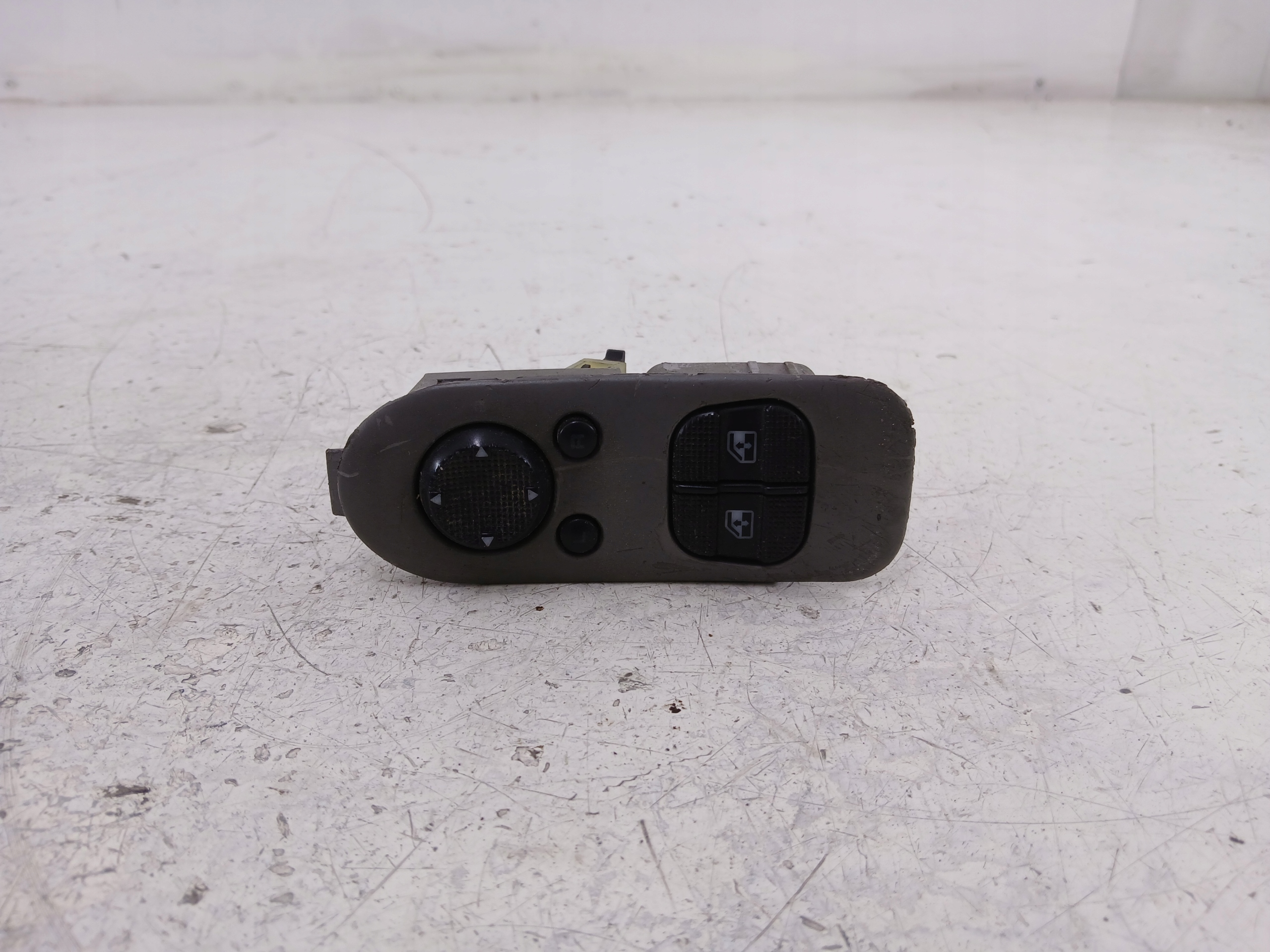 VW SHARAN a PANEL okna levý předek