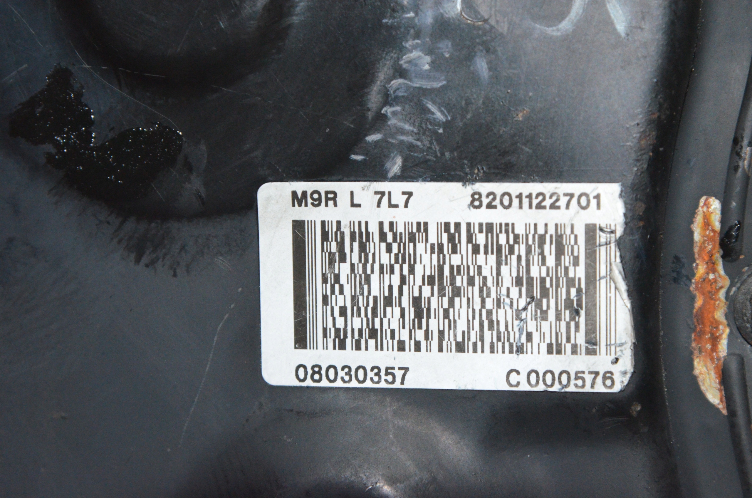 Silnik Renault Trafic Opel Vivaro 2.0 DCI M9R EURO5 Producent części Renault OE