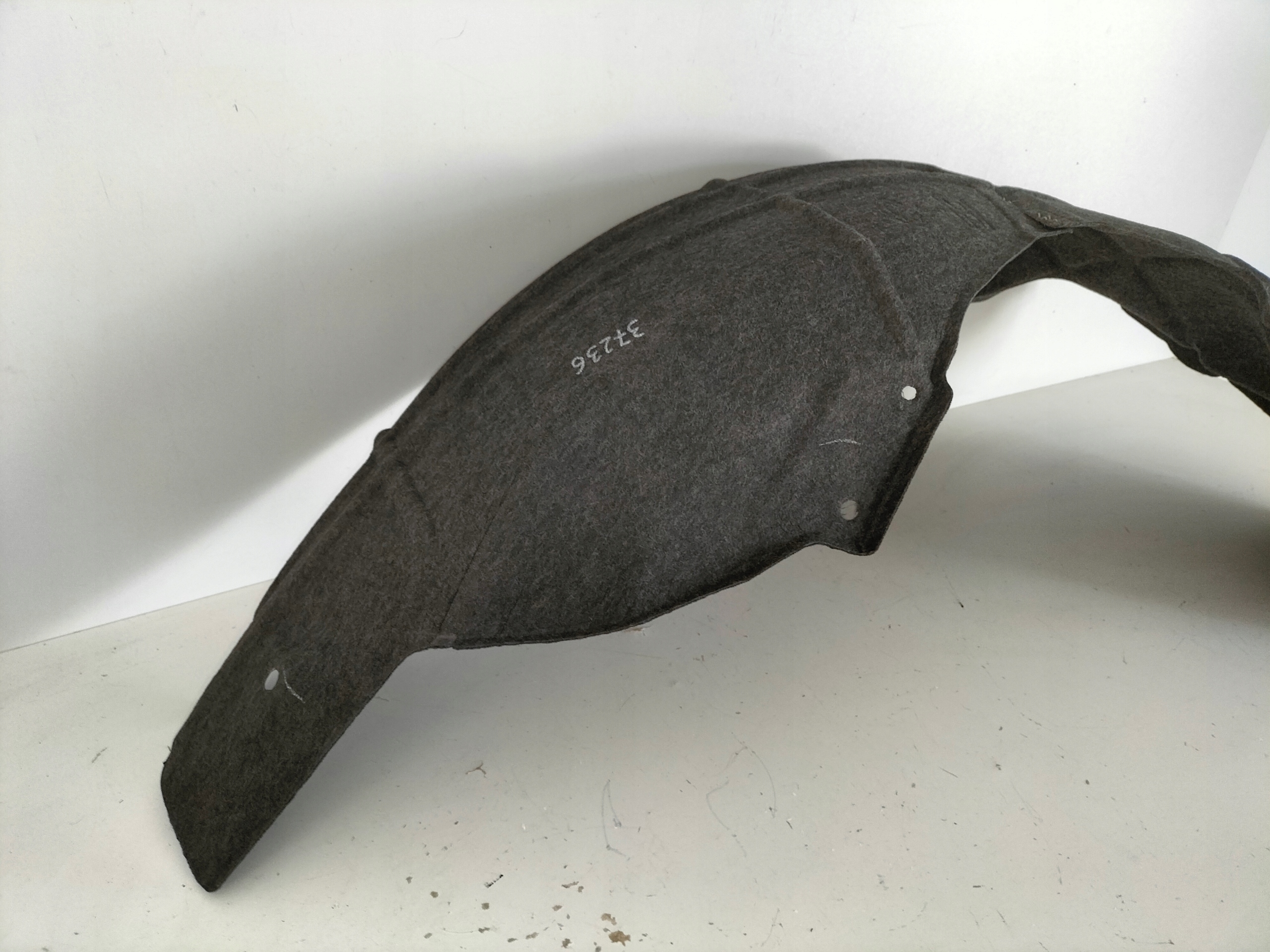 mudguard rear. rear part right MAZDA 5 CR 05-10