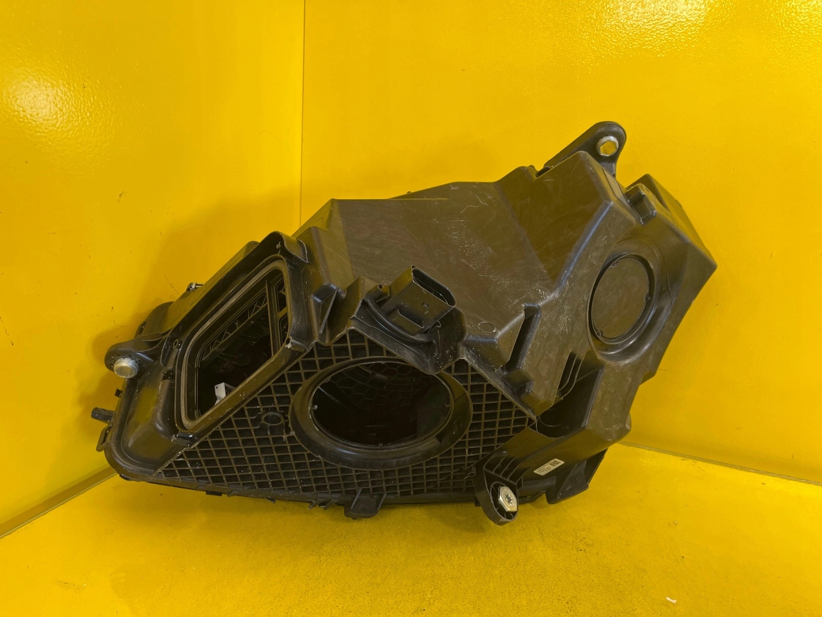 light right MERCEDES GLC W253 LIFT FULL LED 19- A2539060204