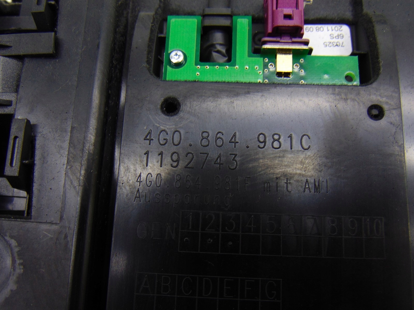 LADOWARKA INDUKCYJNA AUDI A7 S7 RS7 4G 4G0864981C