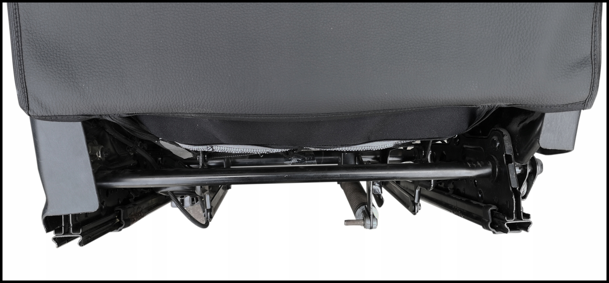 ORGANIZER SAMOCHODOWY OCHRANIACZ NA TYŁ FOTELA Materiał materiał tapicerski inny