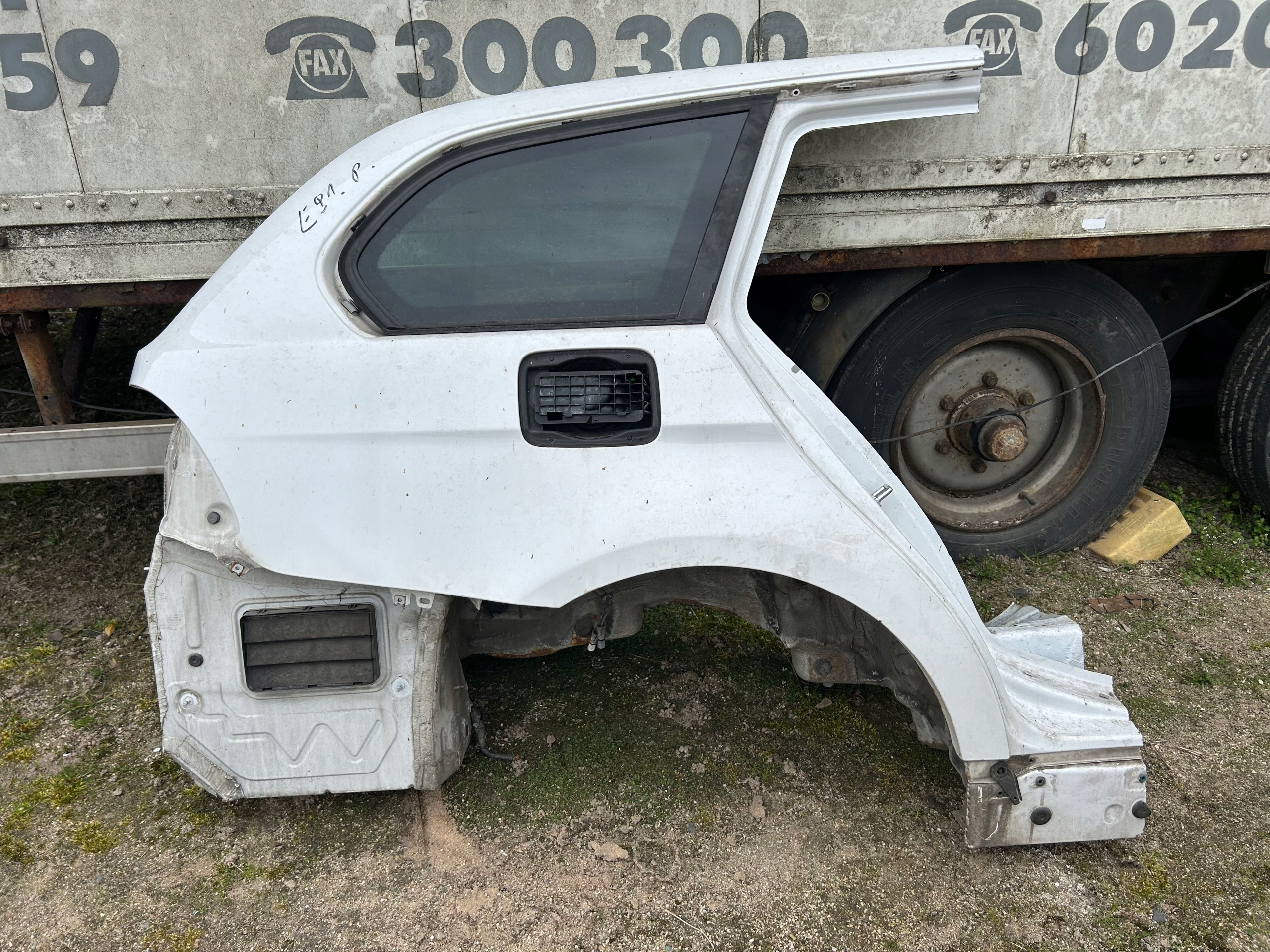 BMW E91 KOMBI parafango posteriore sinistra e Destra