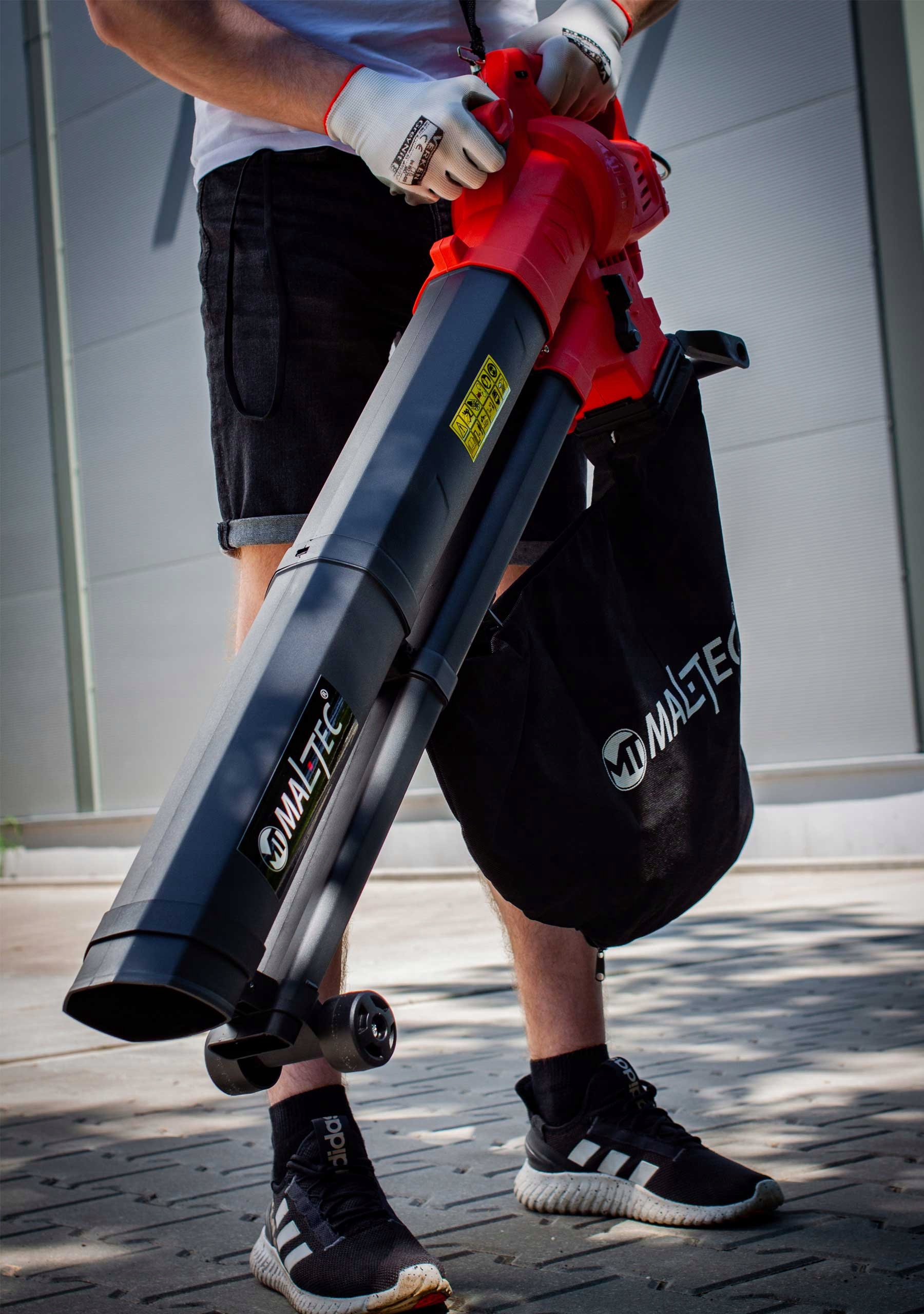 ЕЛЕКТРИЧНИЙ ПОДУВУВАЛ ДЛЯ ЛИСТЯ ПИЛОСОМ Бренд Maltec