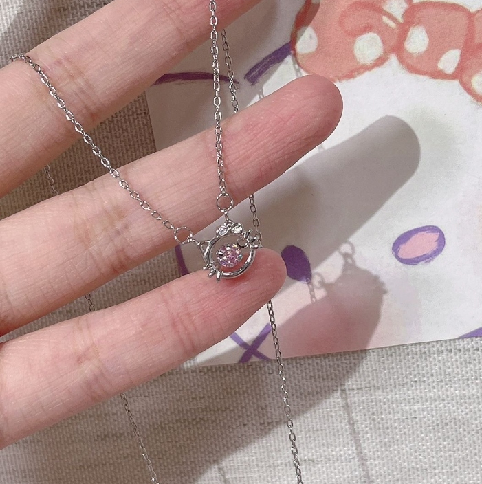 Wisiorek Hello Kitty Delikatny fairy goth Materiał Inny