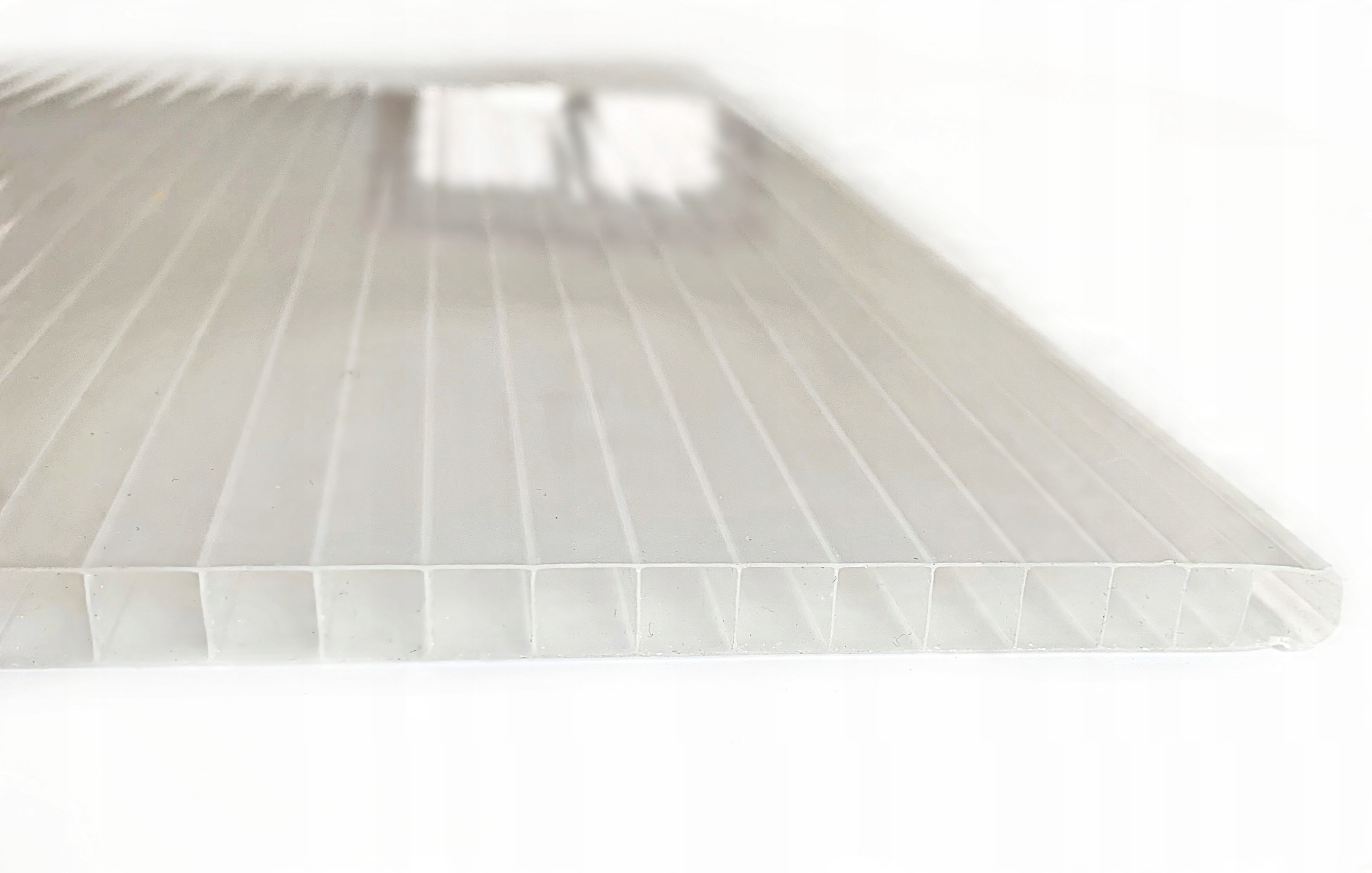 

Poliwęglan Komorowy opal mleczny 10mm 695x2000mm