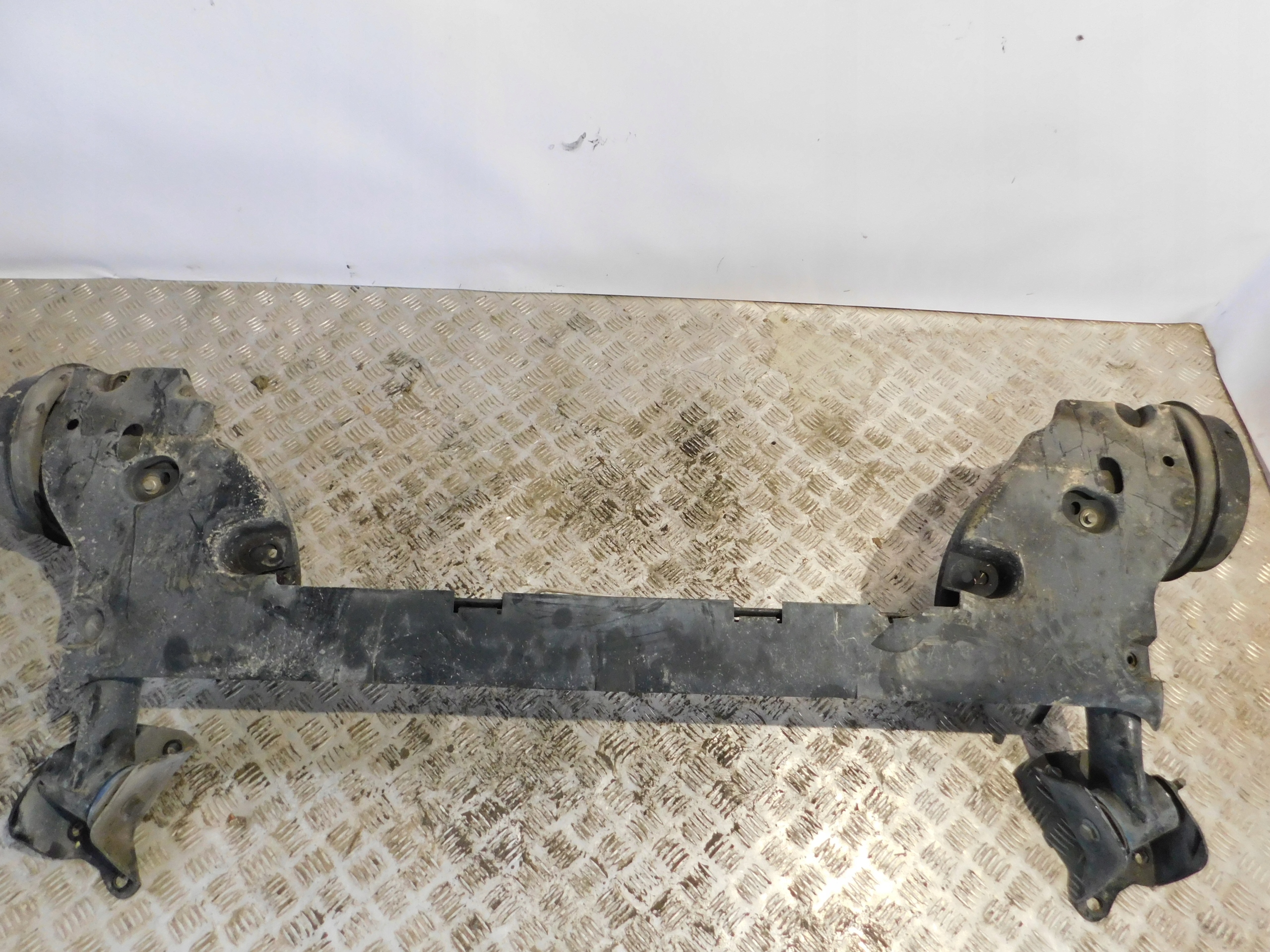 axis sider rear part rear DACIA SANDERO II 2