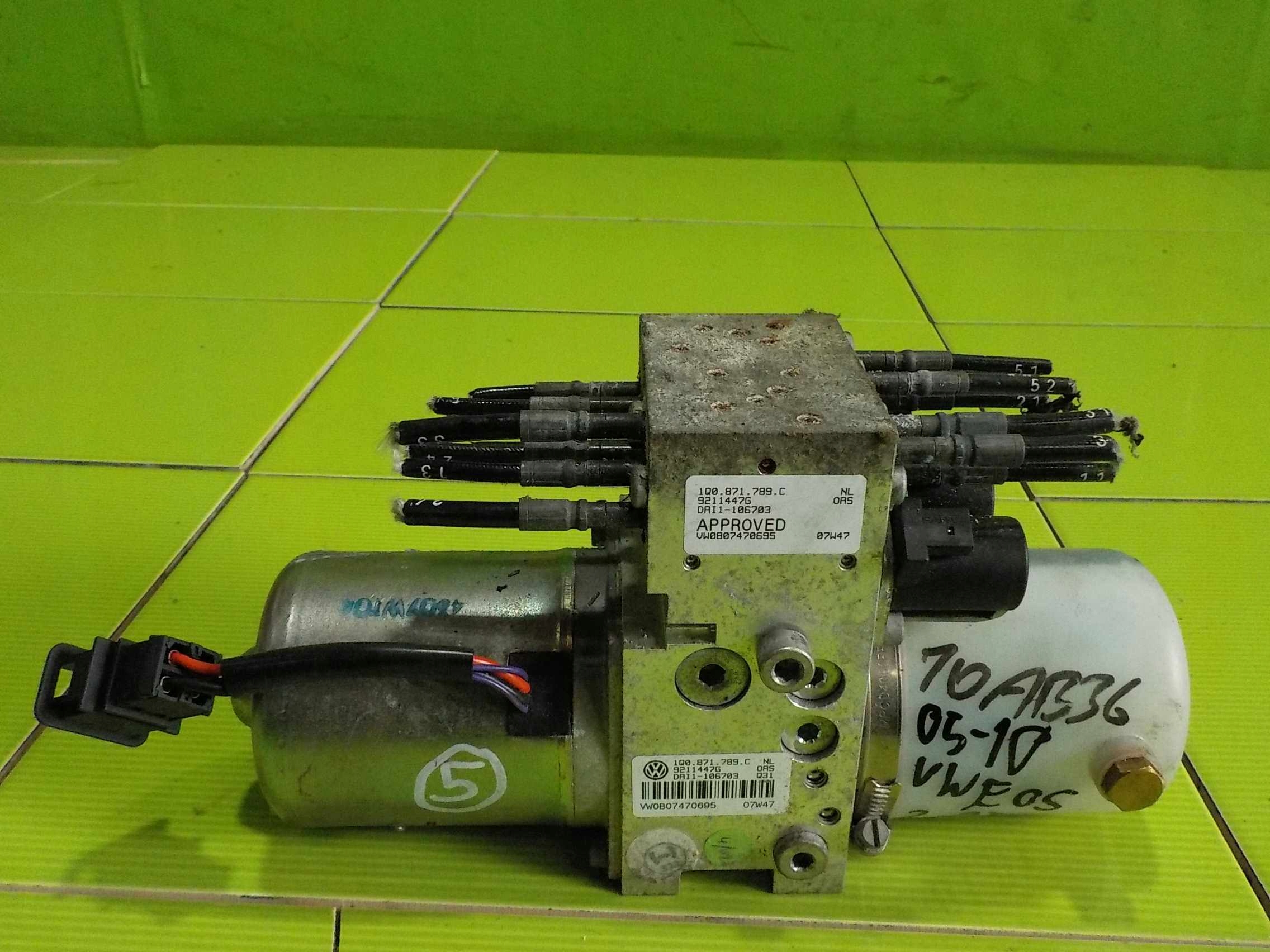 VW EOS 08r pompa dachu 1Q0871789C