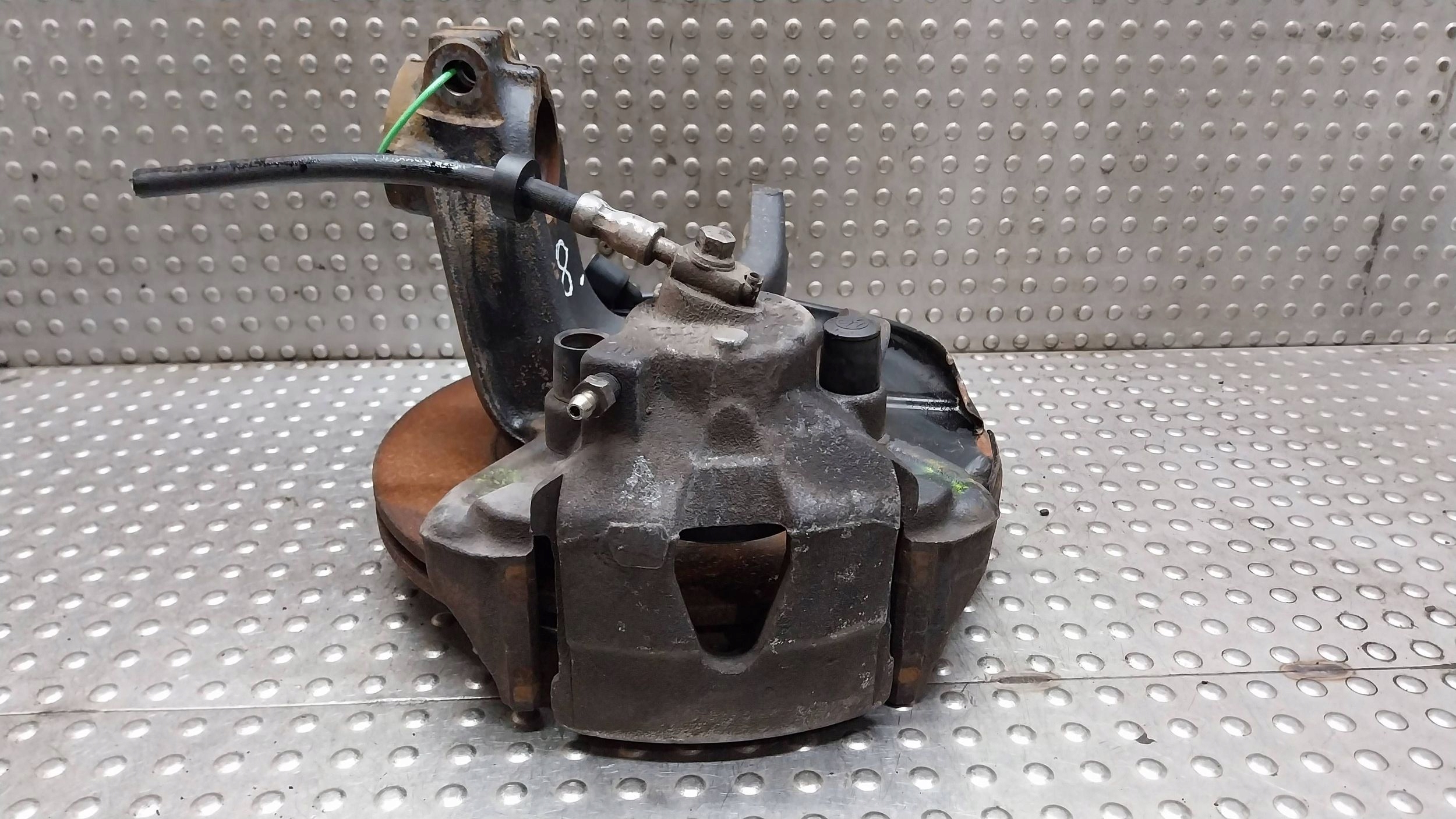 swing caliper right front 1J0407256AJ VW GOLF IV A3 8L OCTAVIA and 1.9D