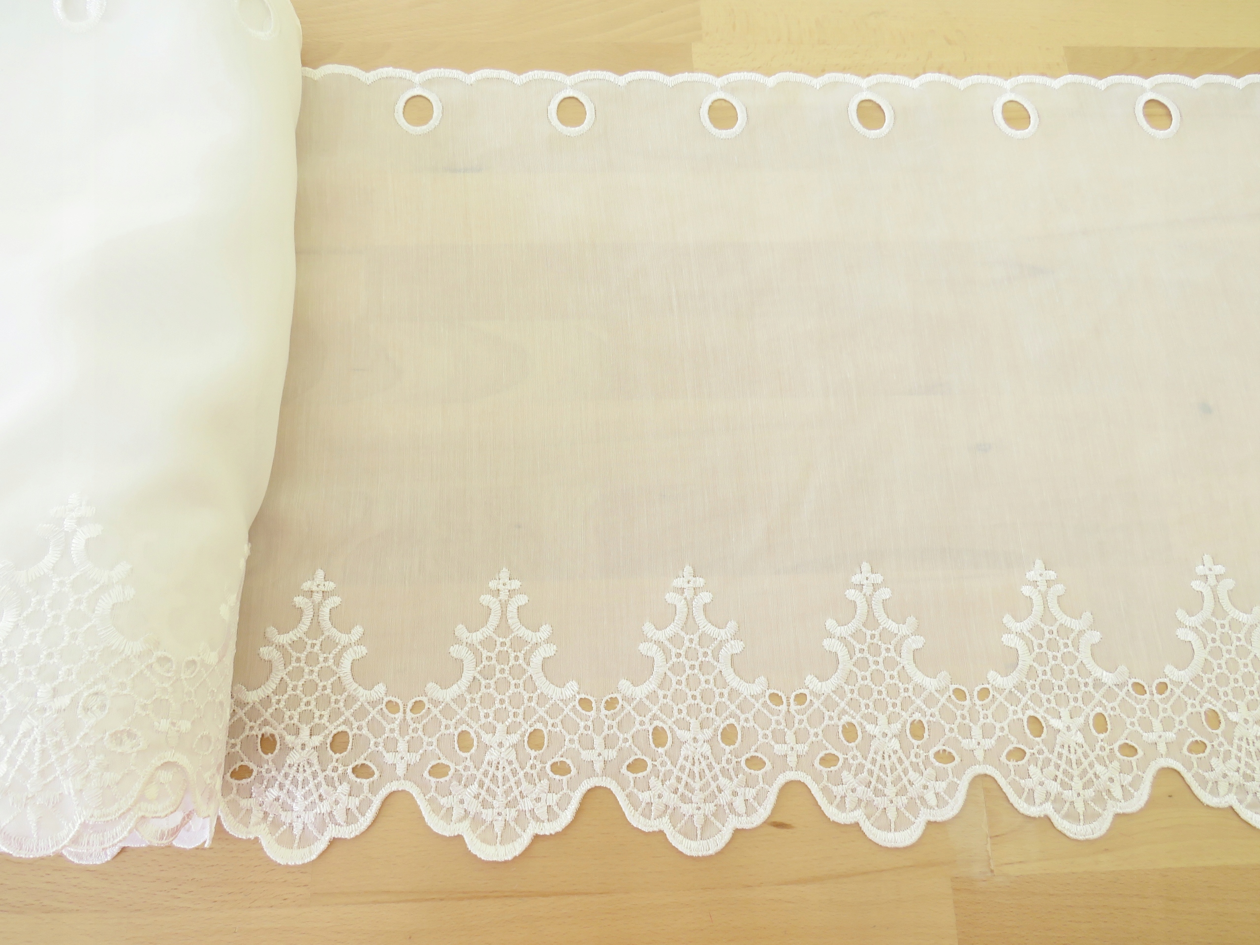 

Zazdrostka firana do kuchni wys 40 cm sztuka=25 cm