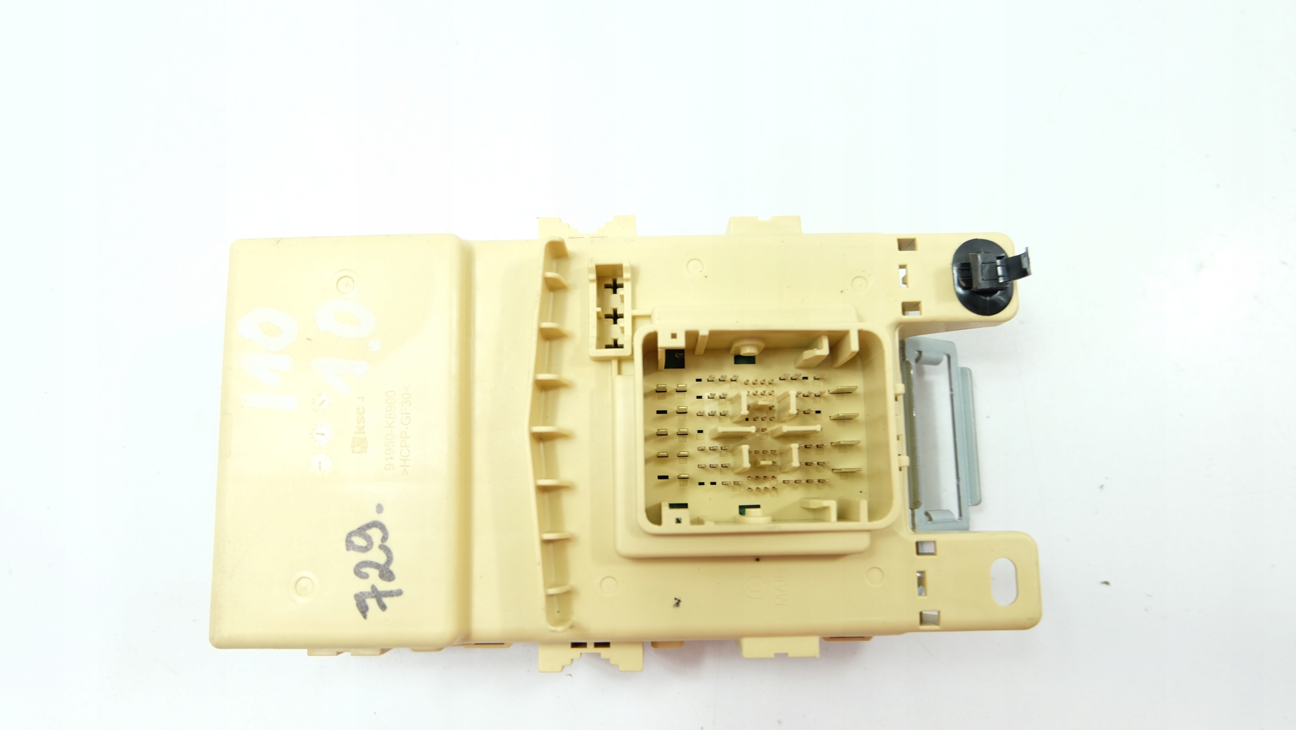 HYUNDAI I10 III SKRZYNKA BEZPIECZNIKÓW 91950-K7010 Typ samochodu Samochody osobowe