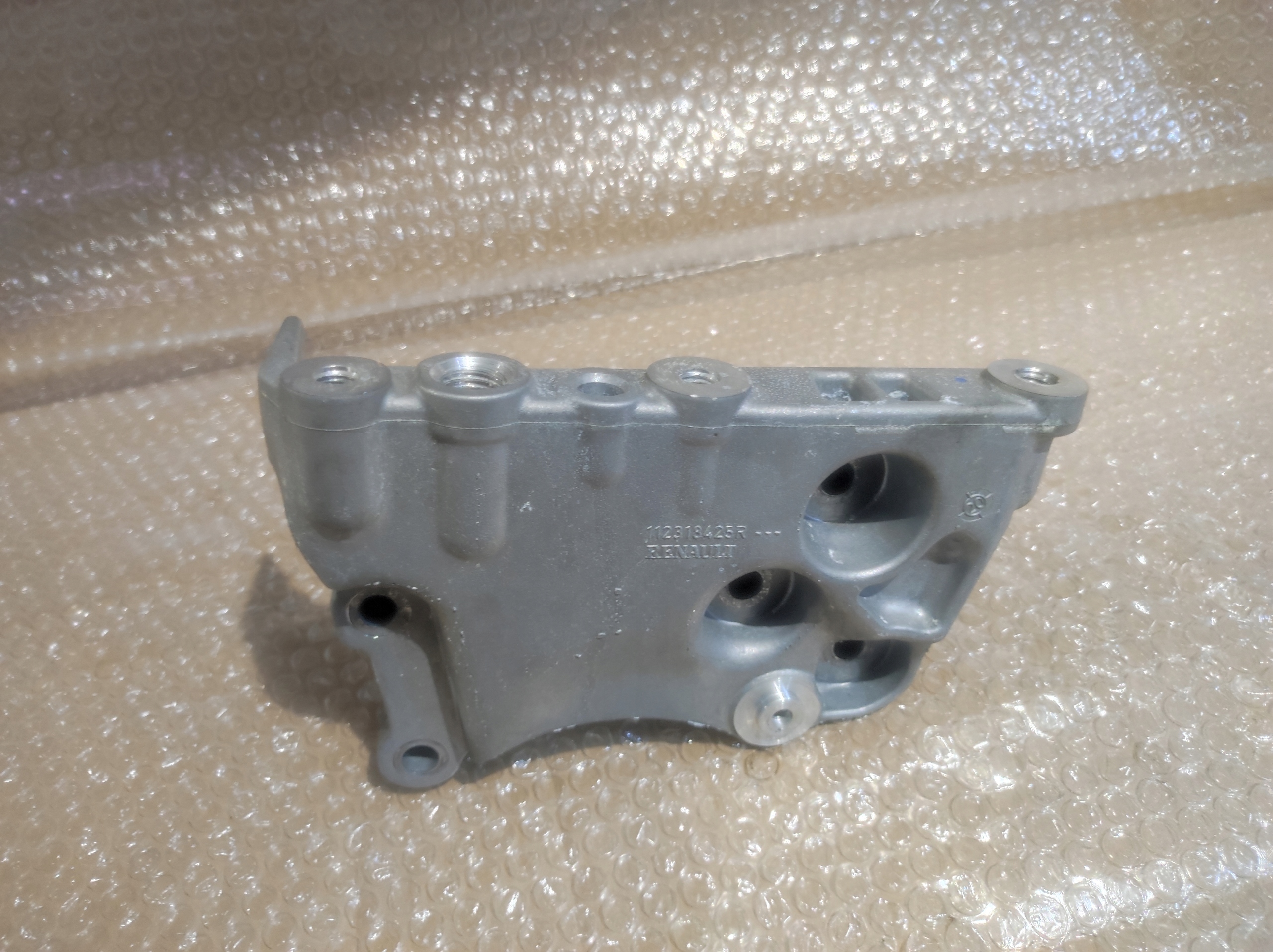 renault oe 112318425R