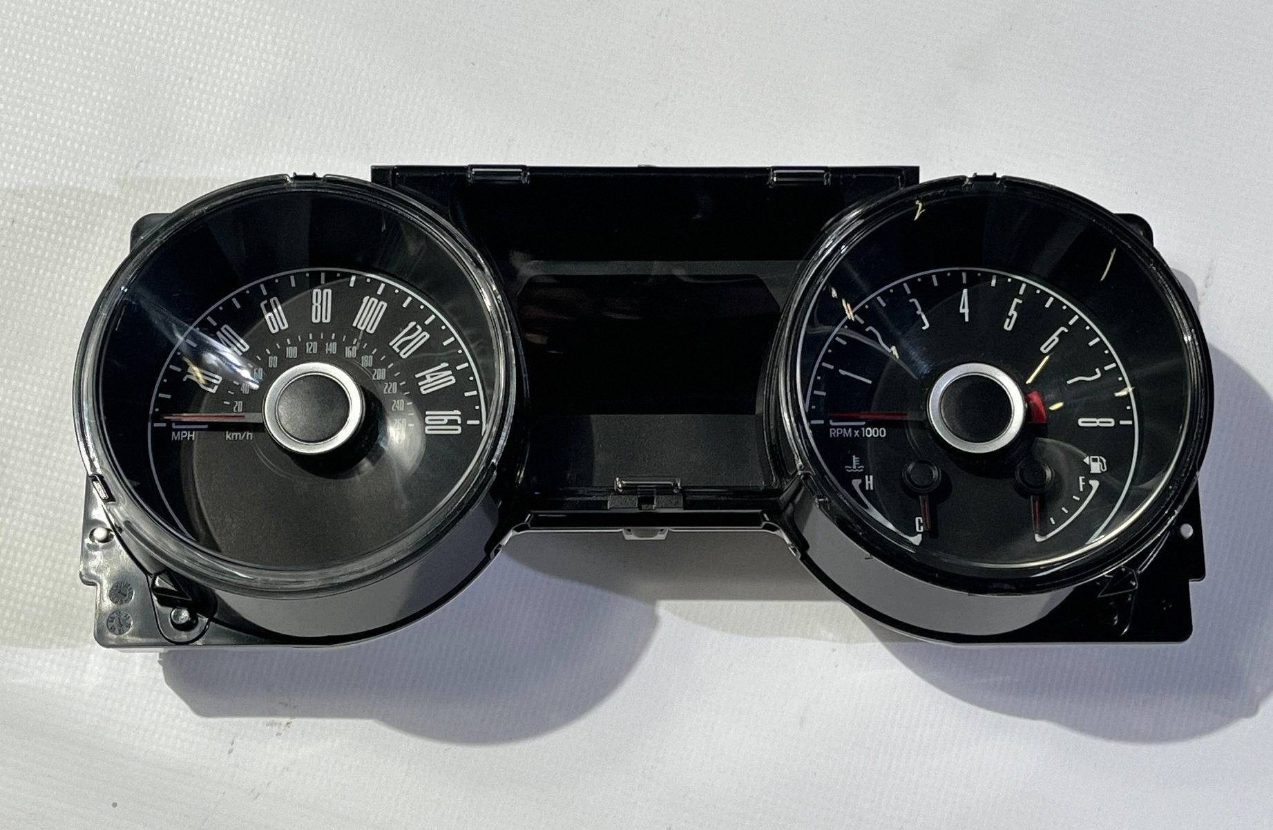 dials dials display LCD Ford Mustang V 3.7 2011-2014