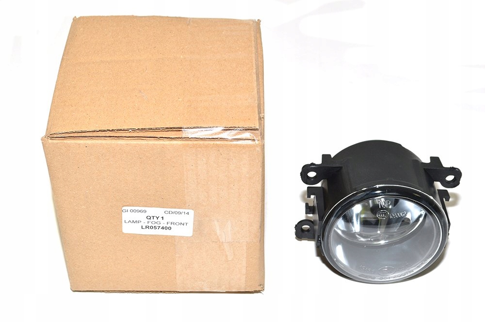 LR057400 - ФАРА ПРОТИВОТУМАННАЯ DISCOVERY 4 / FREELANDER