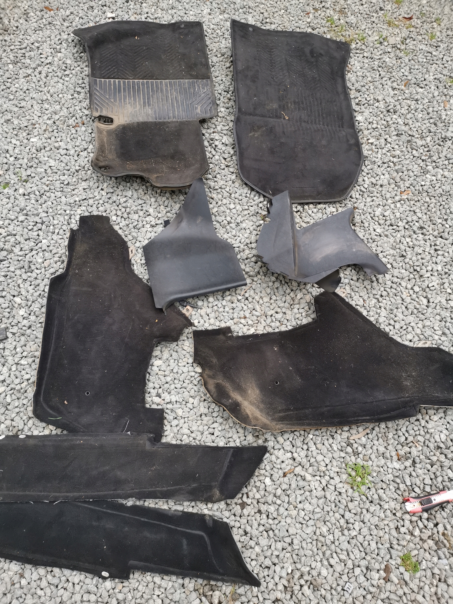 mat carpet upholstery mats MERCEDES W124