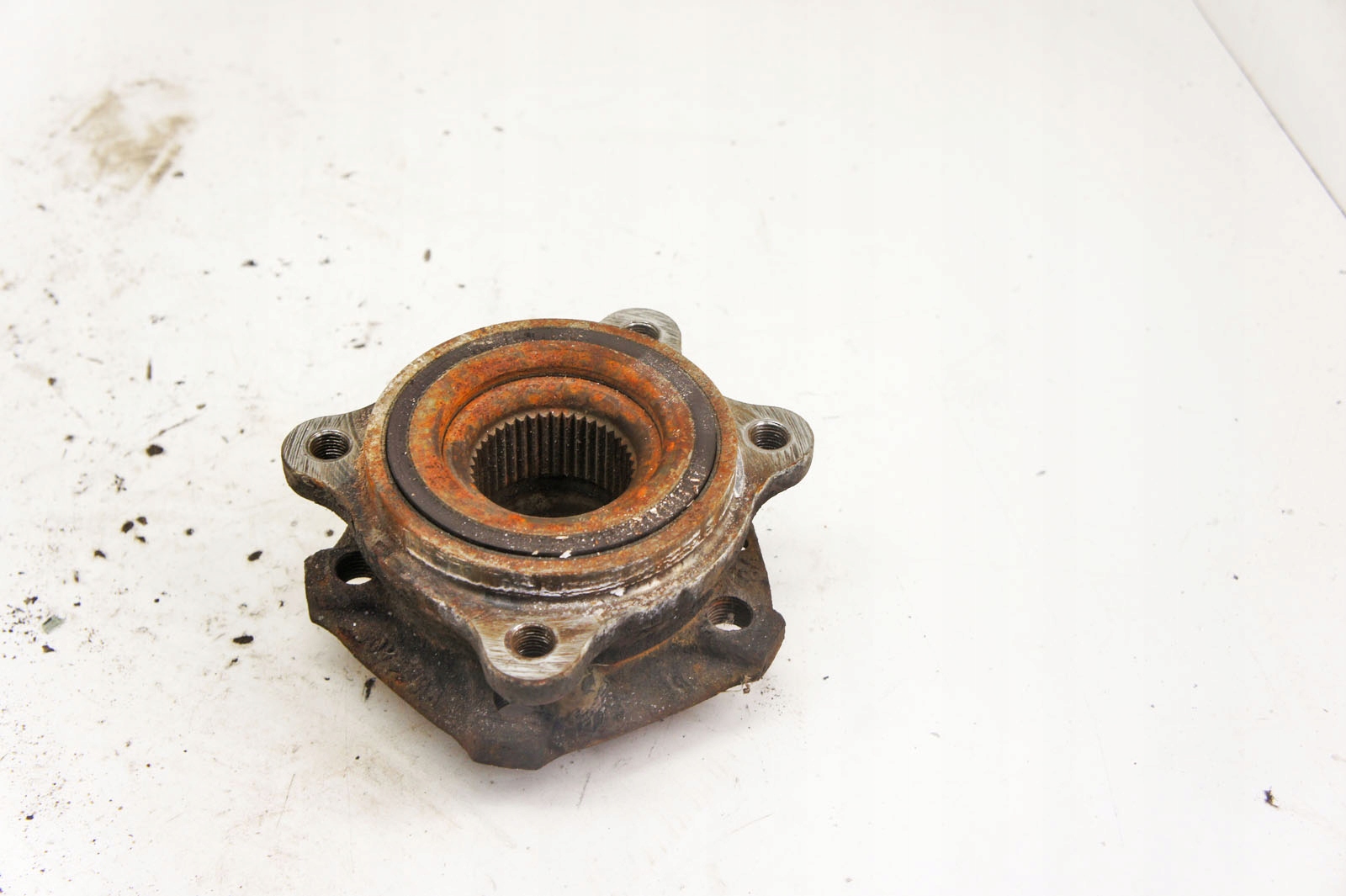 KT176 Audi A4 B9 2 0TDi Piasta Prawy Przod