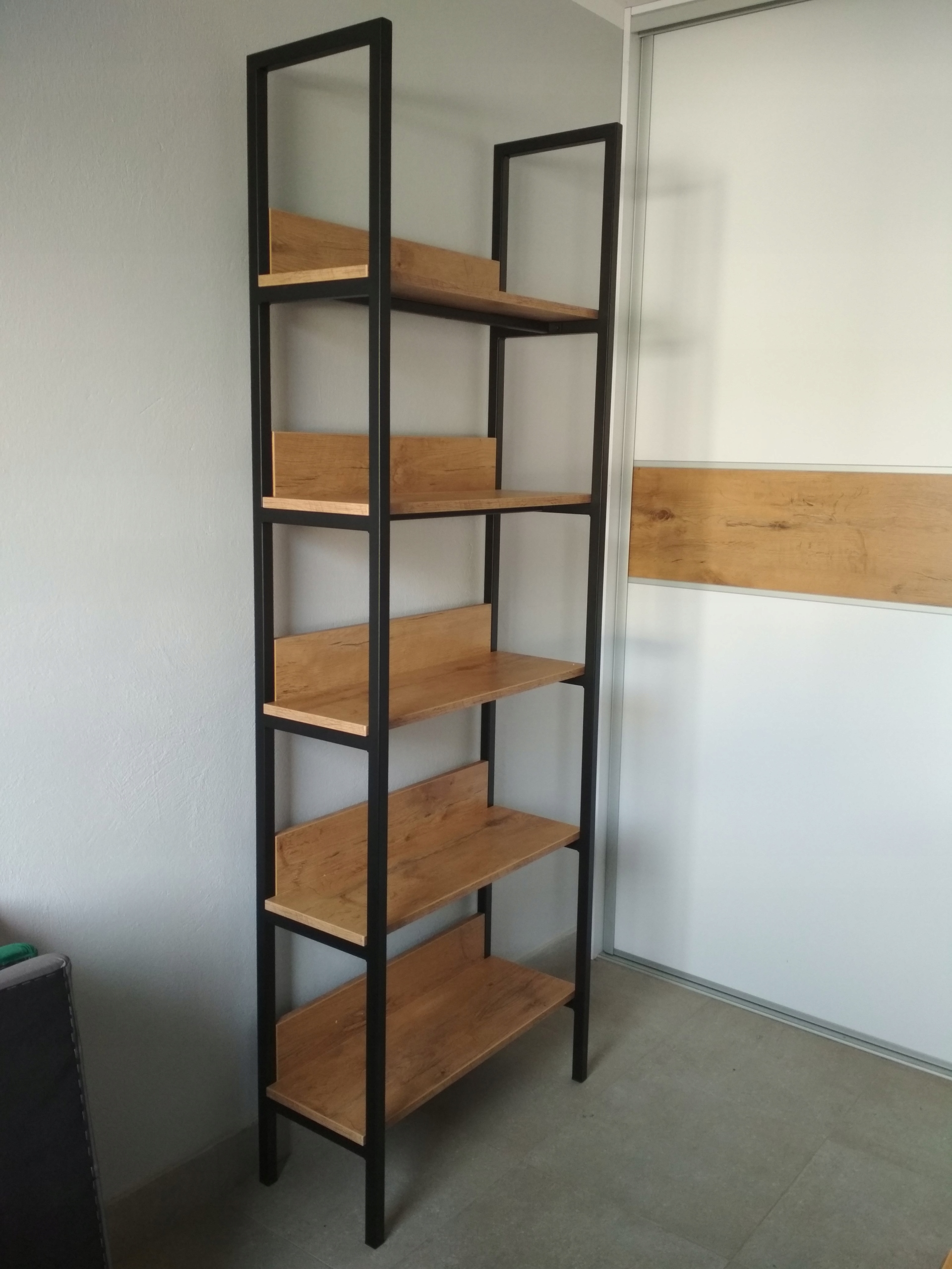 

Regał Loft 200/90/30cm dąb Lancelot