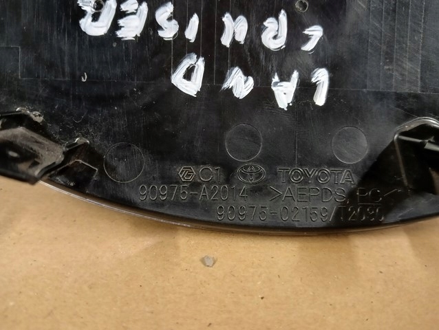 ZNACZEK EMBLEMAT LOGO TOYOTA LAND CRUISER HILUX RAV4 V 19- Marka Toyota