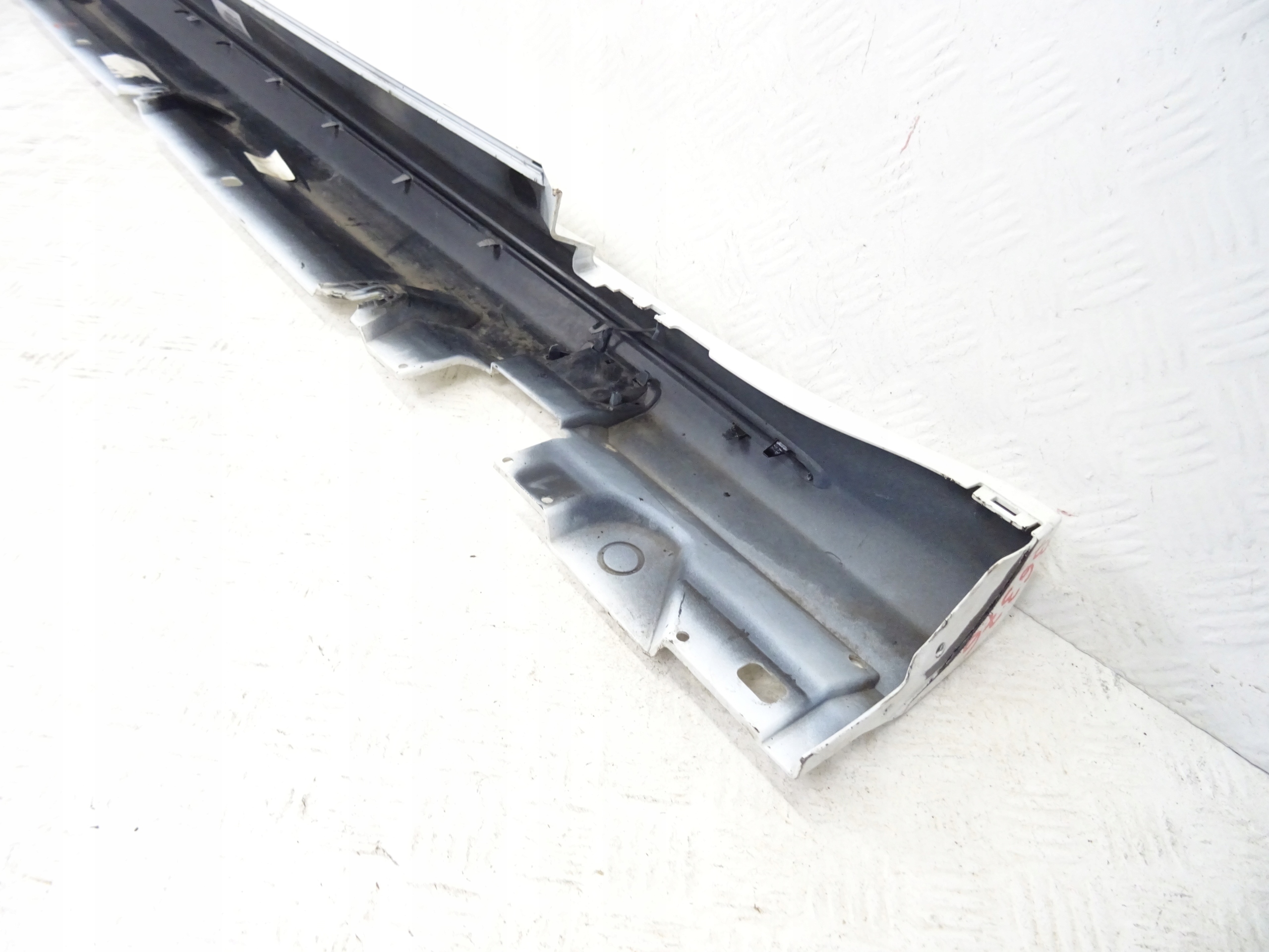 MERCEDES 205 C63 AMG moulding threshold threshold left