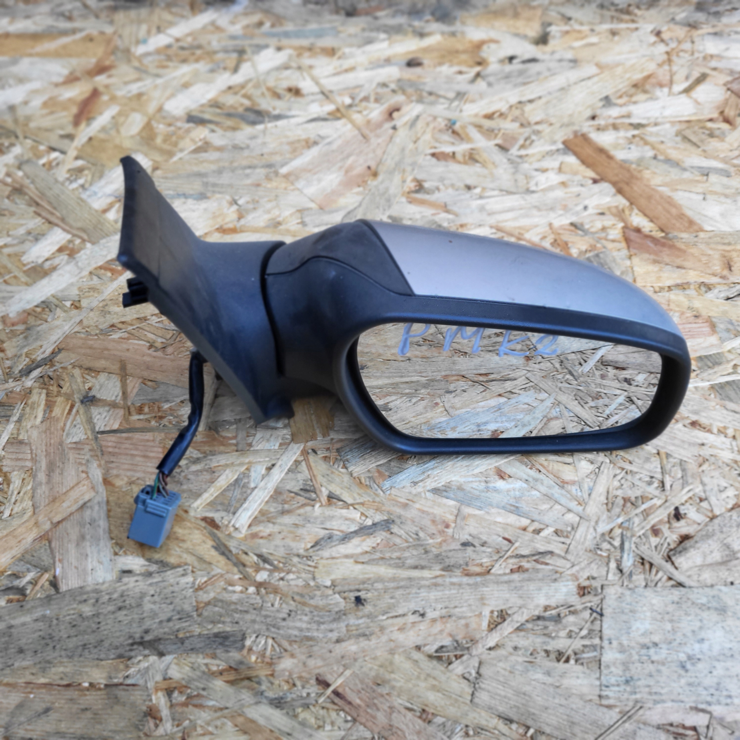 FORD FOCUS MK2 KOMBI HB 04-07R mirror right 7 vertical silver KOD 08
