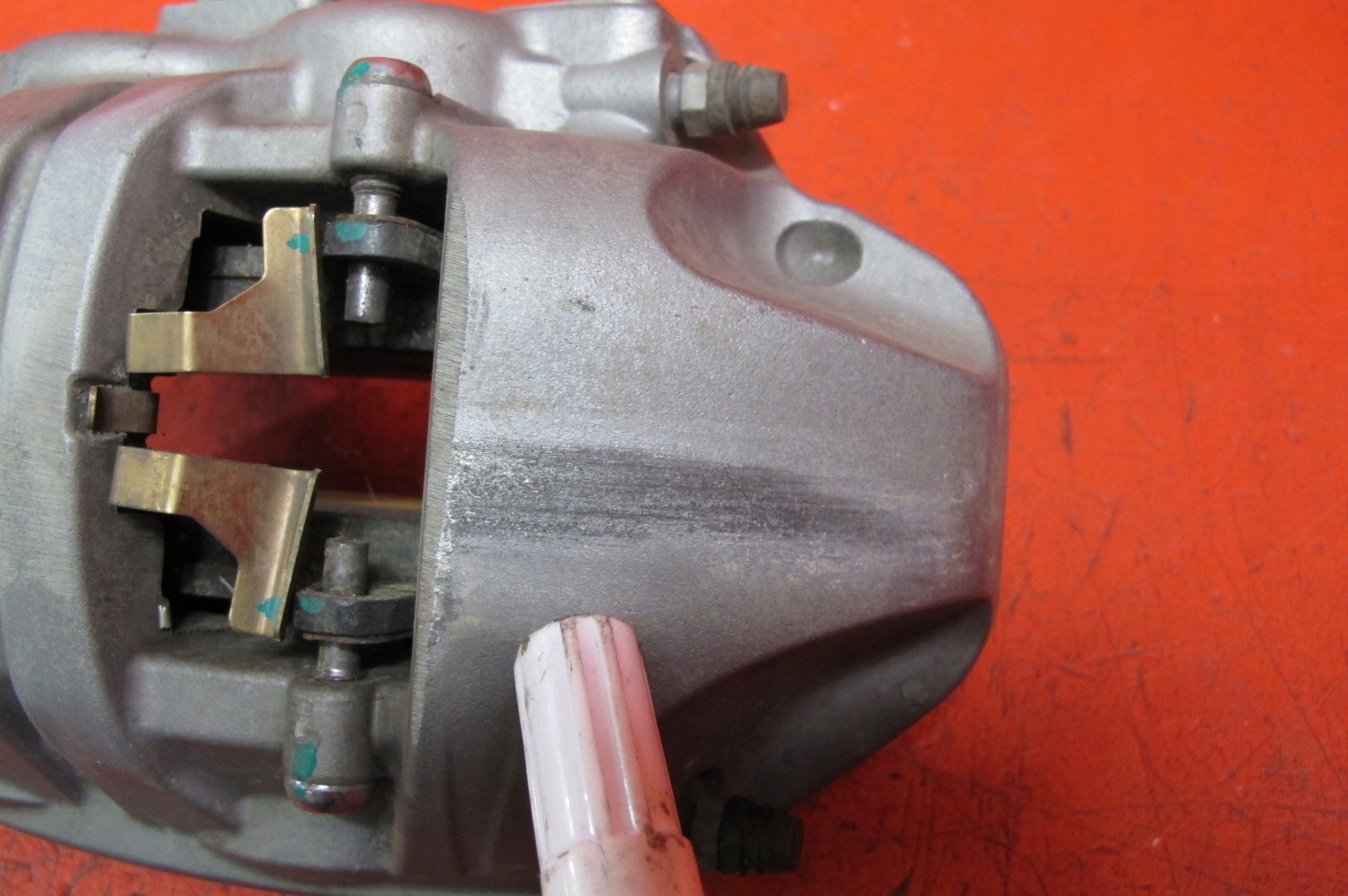 Tesla MODEL Y caliper brake right front front JARZMO BREMBO