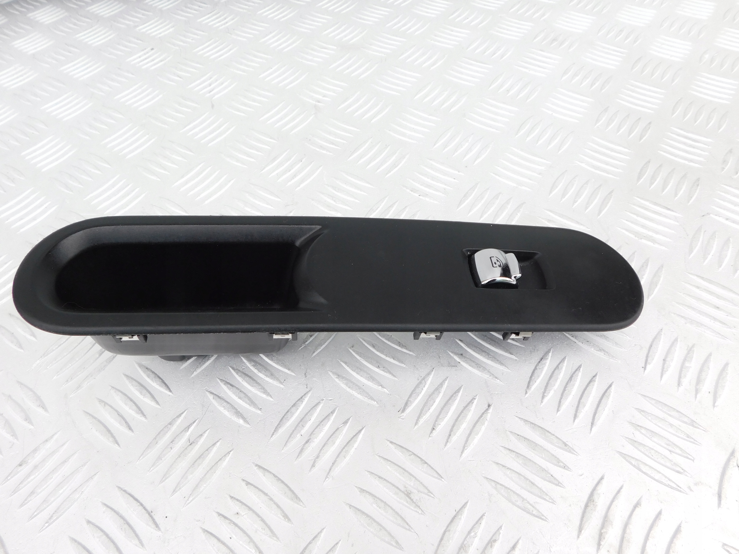 MINI Countryman F60 switch panel of the window right front 9354866