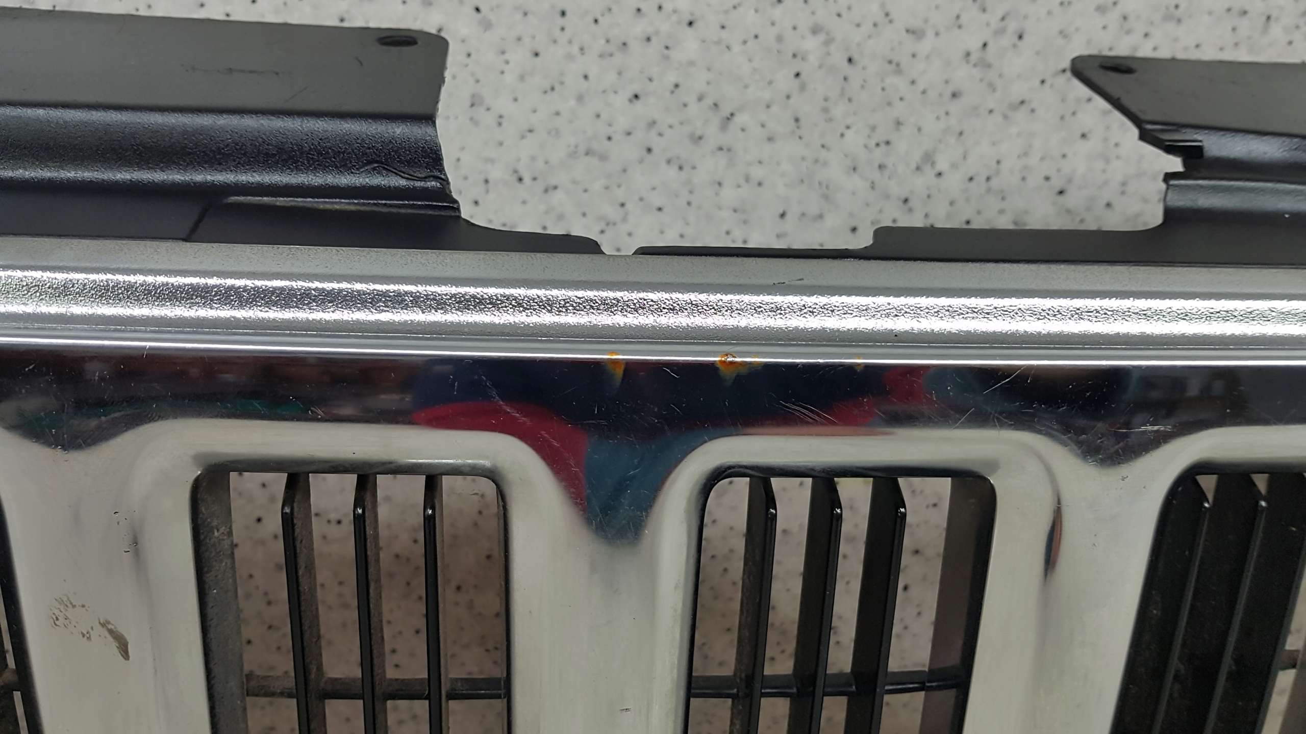 JEEP LIBERTY CHEROKEE 2008 - front PREKLADgrill bumper front 3709