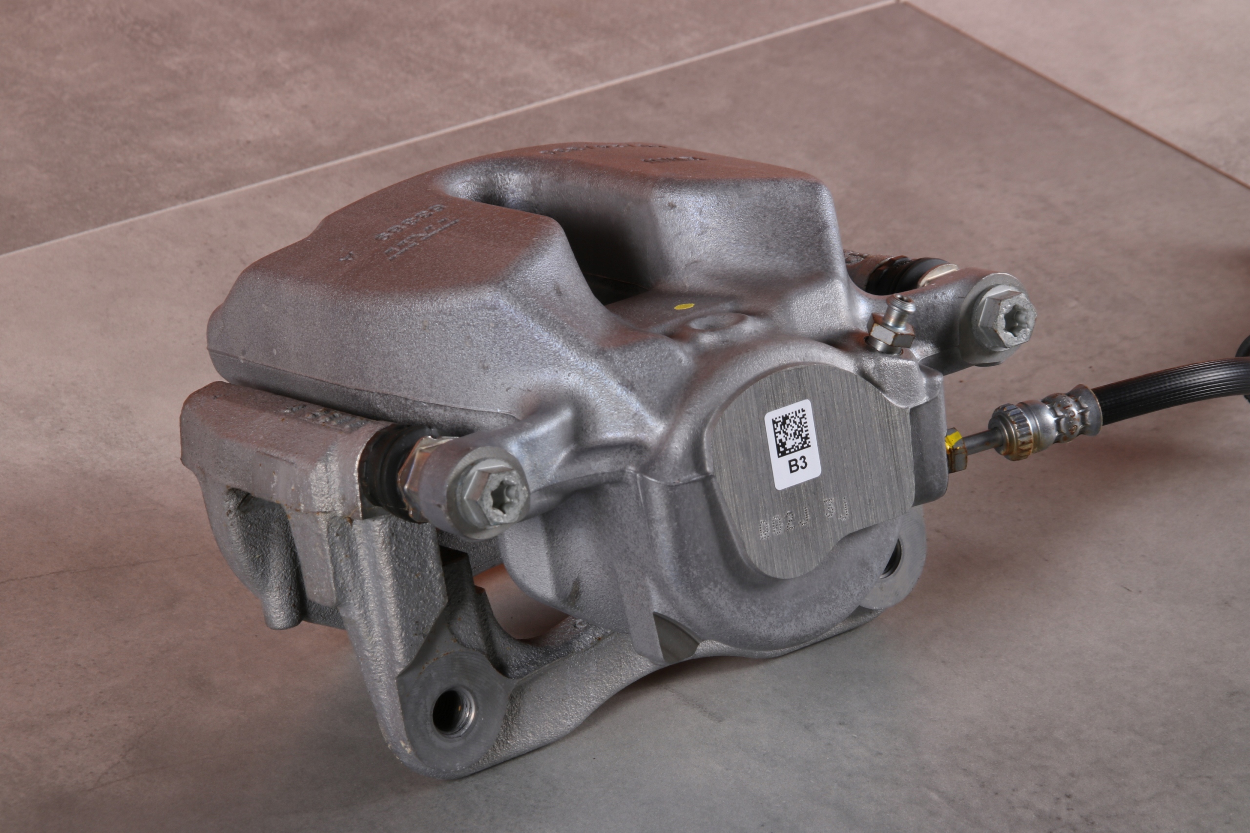 BMW G30 G31 caliper brake left front front 6872799 60/24/330 32 km !!!