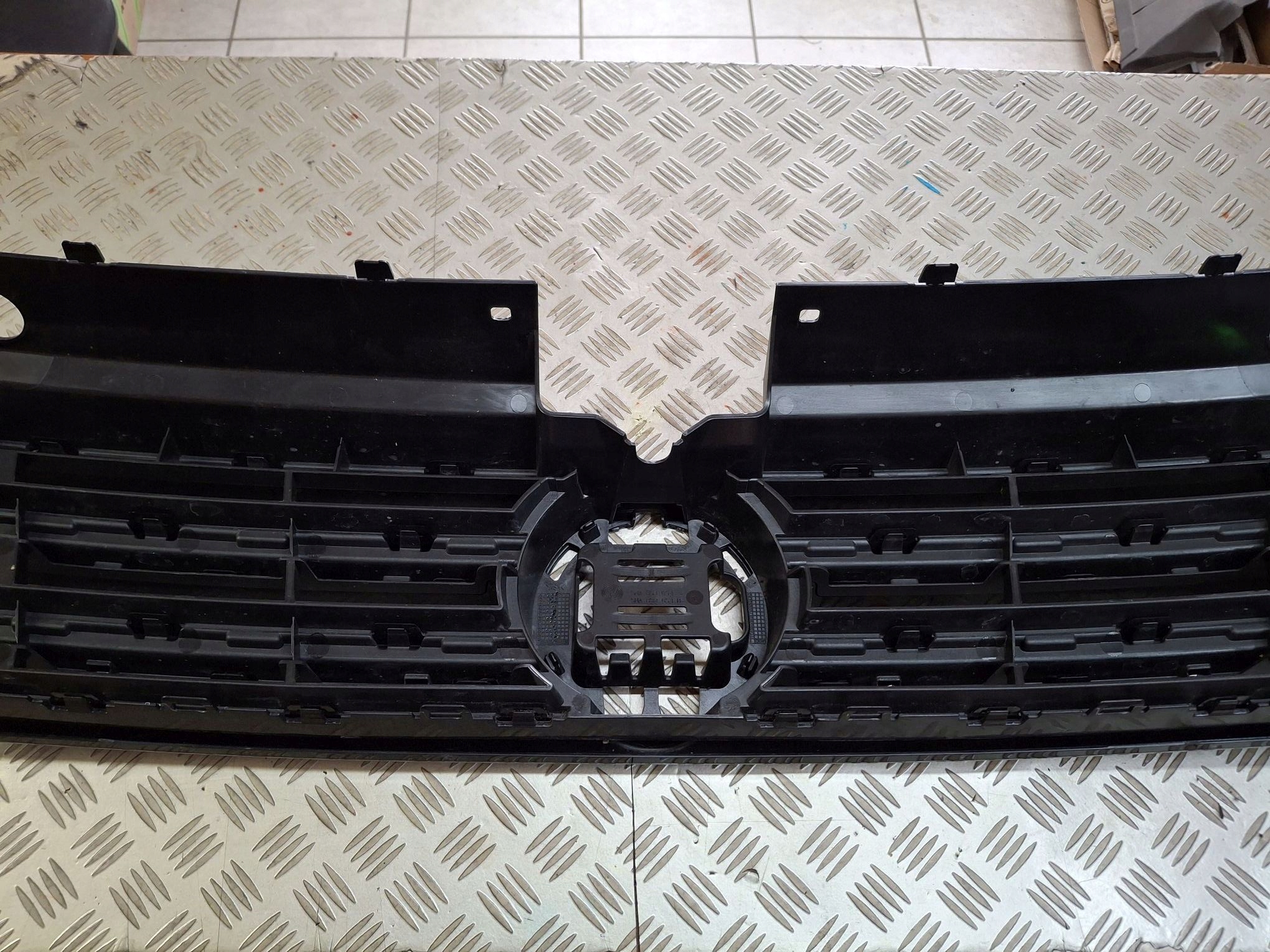 Grill Grill VW TIGUAN II 2015R->