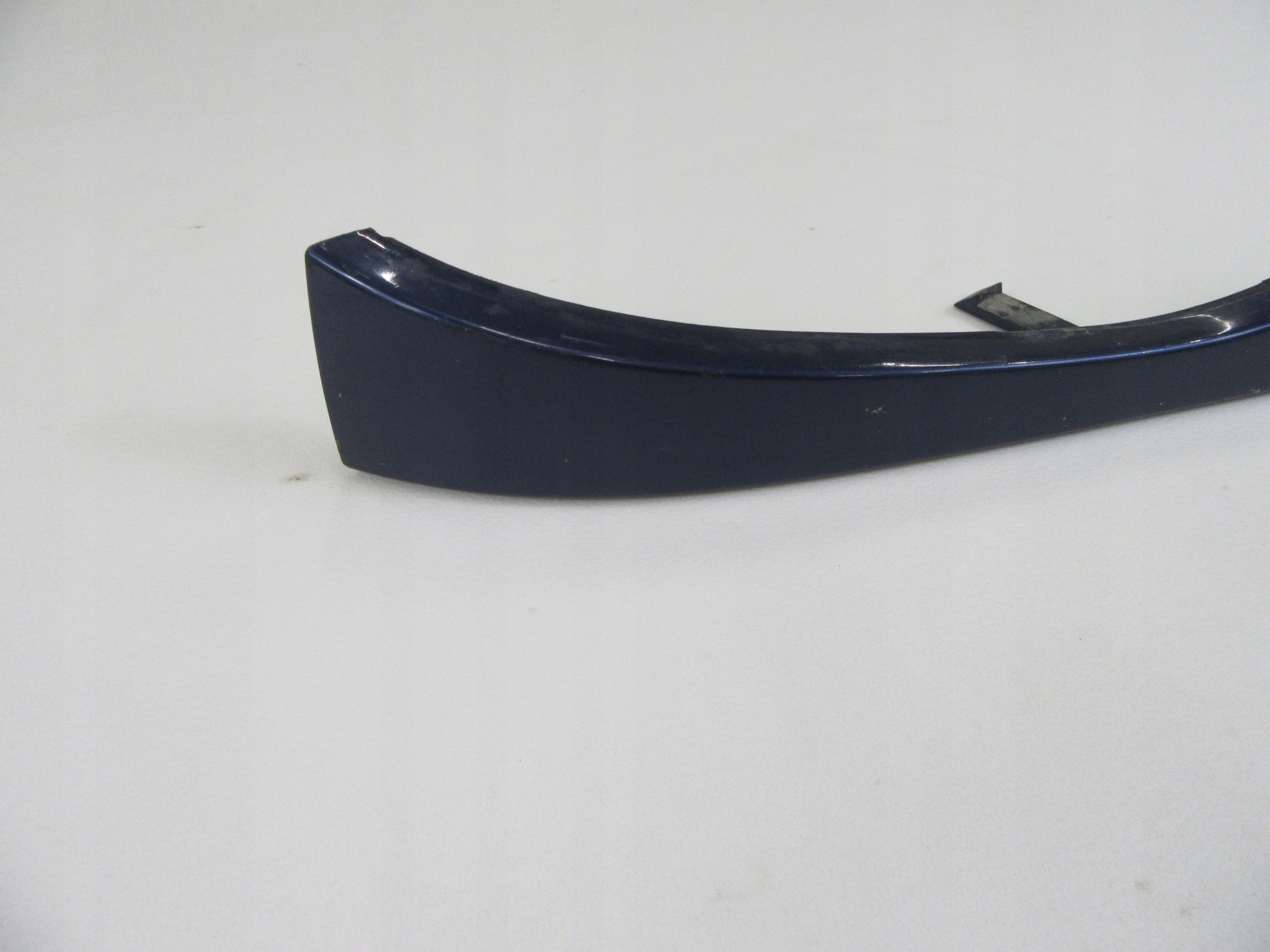 moulding below lampe brewka right BMW e46 LCI LIFT sedan KOMBI