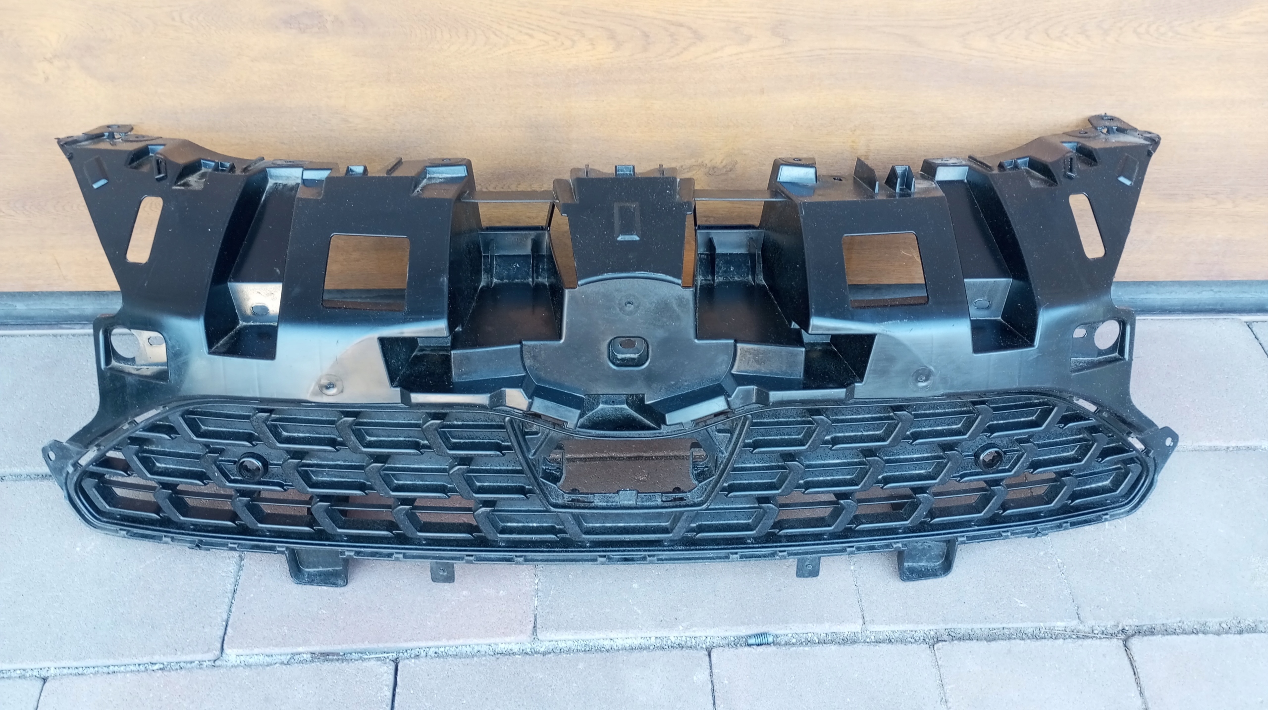 Toyota Yaris Cross XPB1F Kühlergrill FRONTGRILL Kühlergitter 531110DB20 - Thumbnail 1