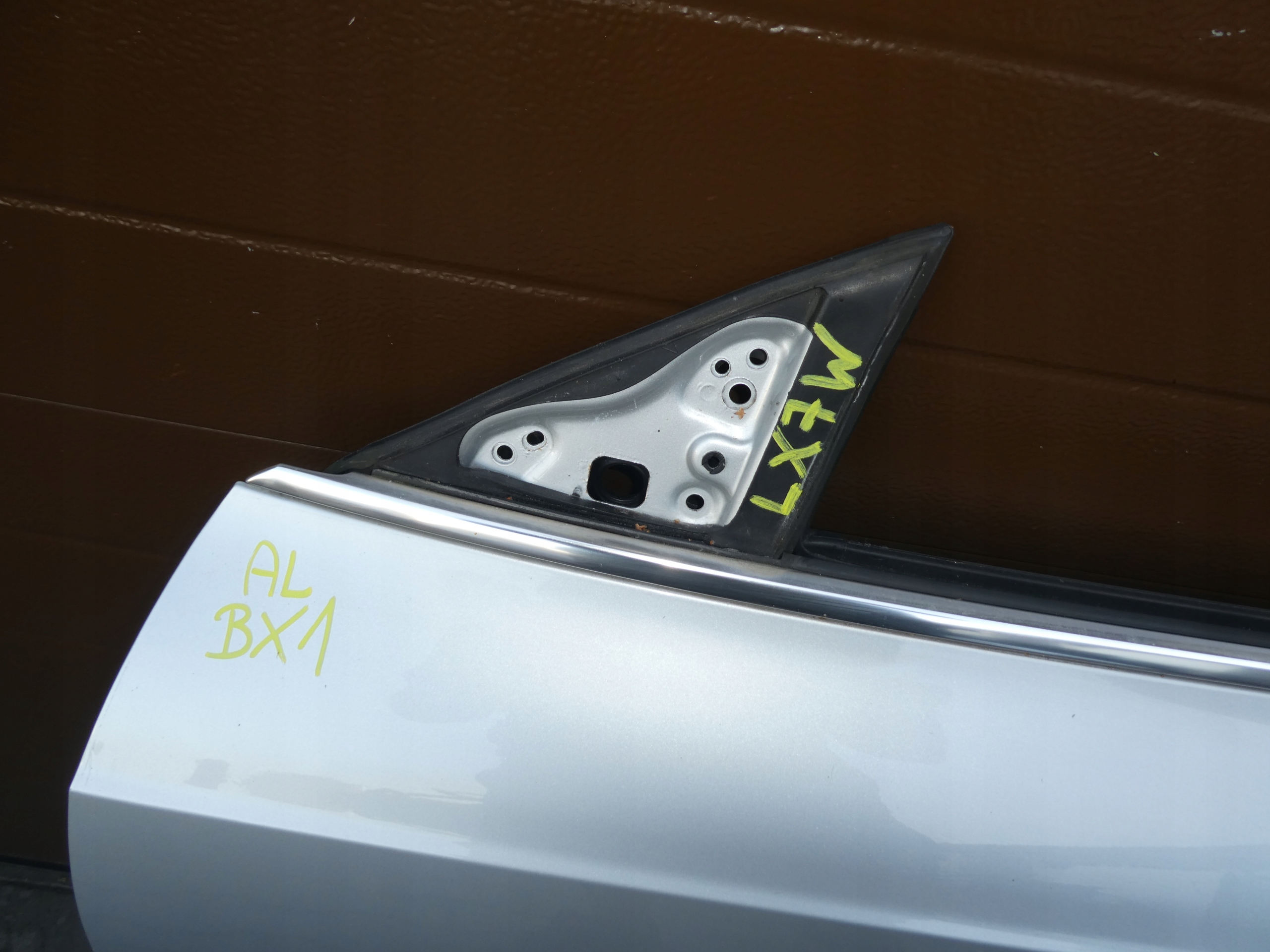 AUDI A5 8T COUPE door left front LX7W complete