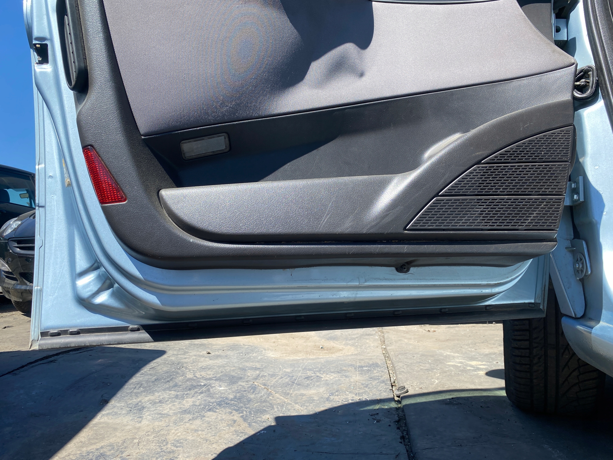 door left front front Peugeot 807 06-10 kod lakieru KNF