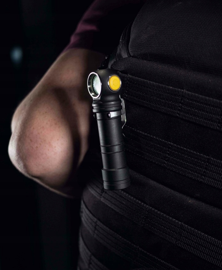 ARMYTEK LATARKA CZOŁOWA WIZARD C2 PRO MAX 4000 lm + GRTAIS UCHWYT ABM-01 Źródło światła LED