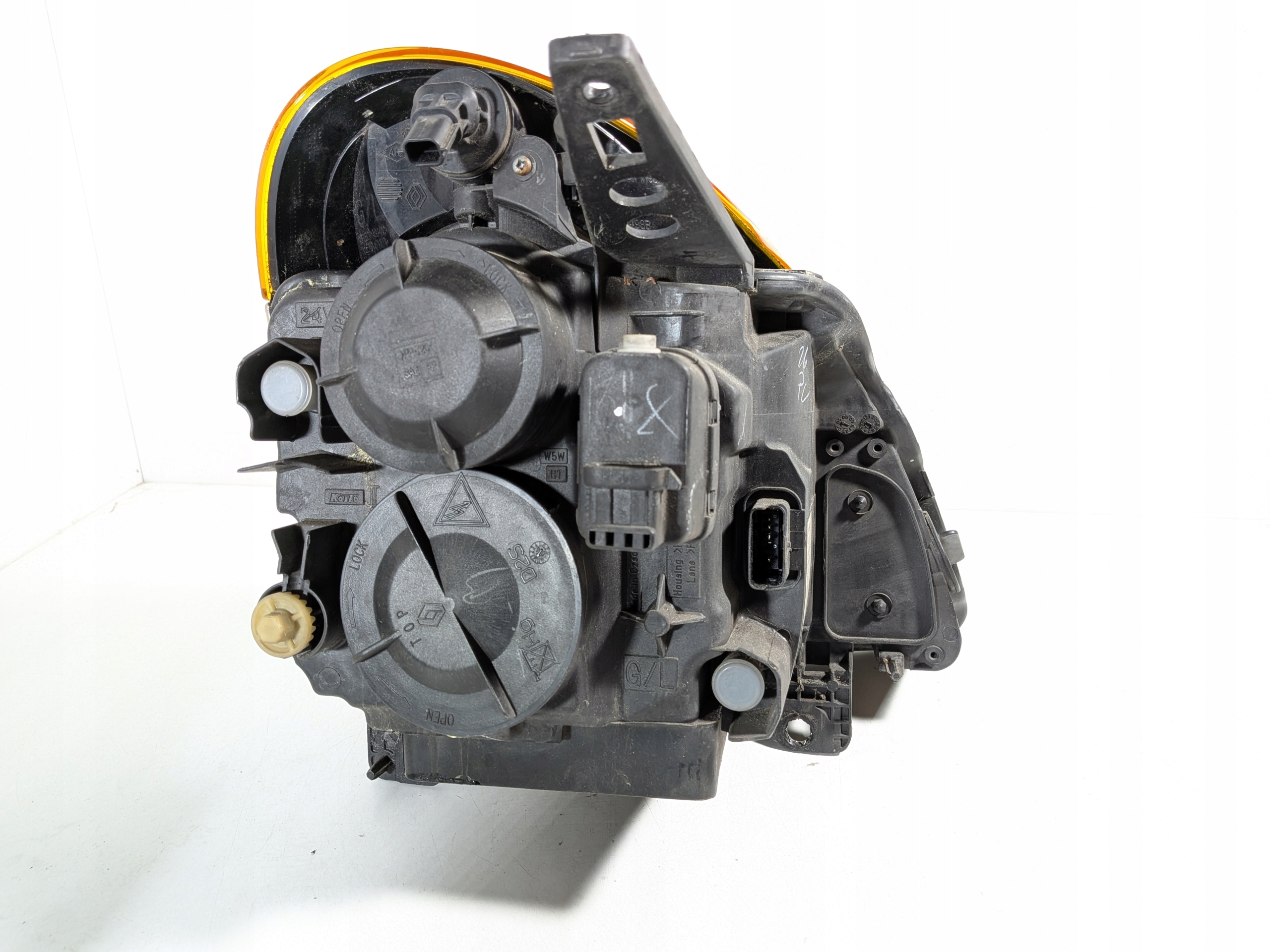 light left front REFLEKTOR left front 8200301829 Renault Modus 04-12