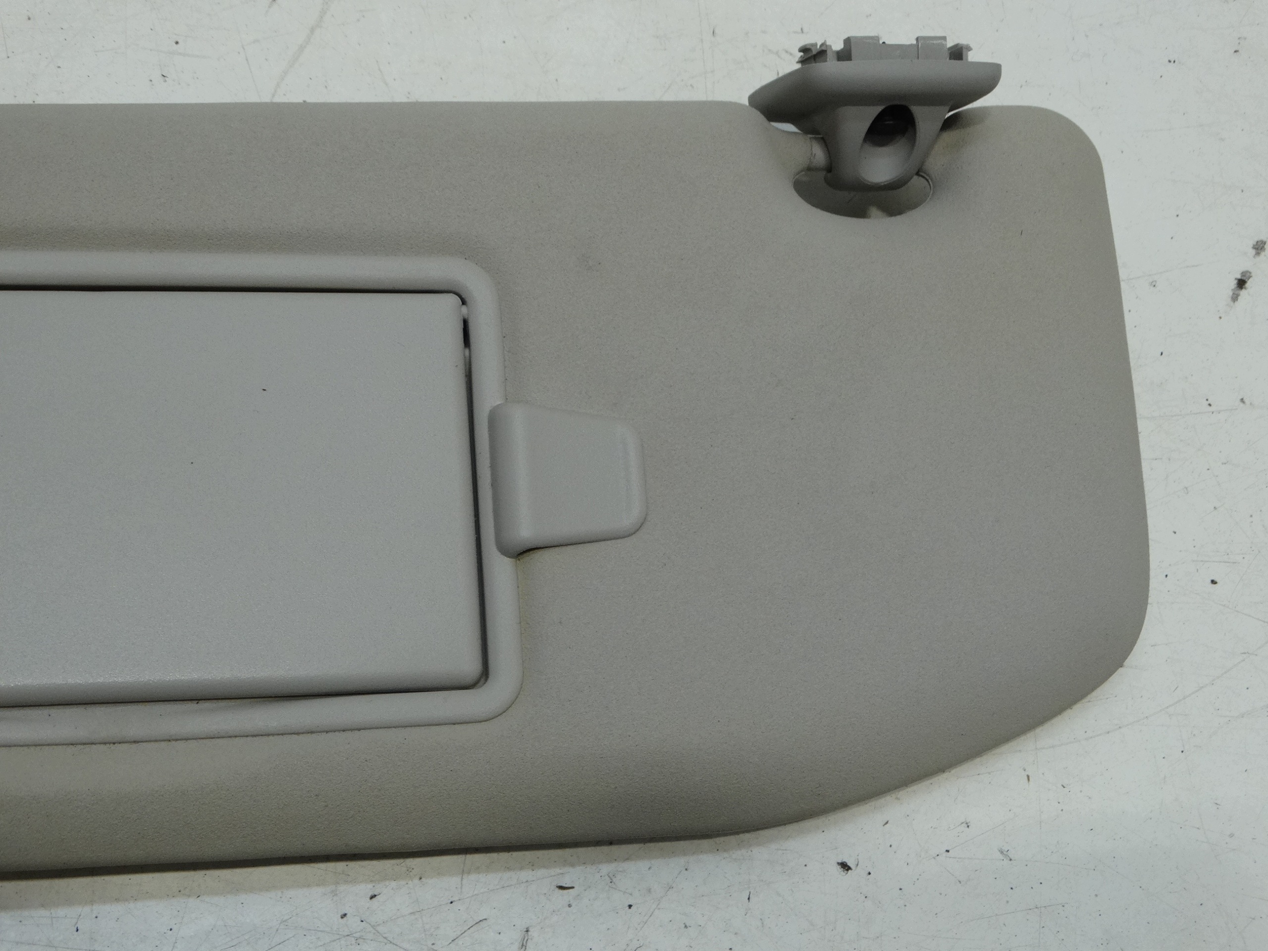 cover PRZECIWSLONECZNA visor right front CITROEN C4 CACTUS