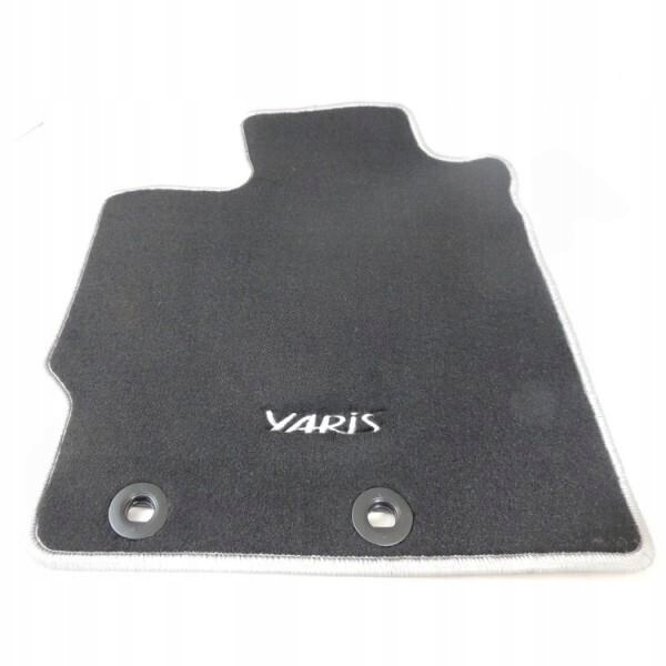 Toyota Yaris Originálne velúrové koberčeky komplet PW210-0D067 Oe