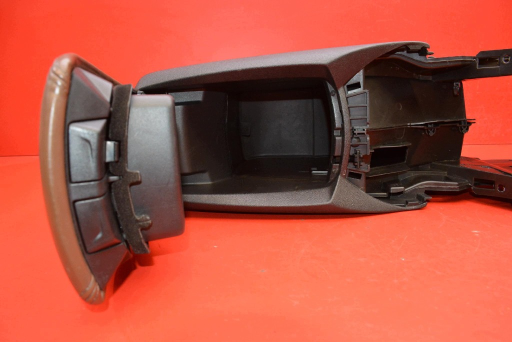 tunnel central armrest EU CITROEN DS5 12-15