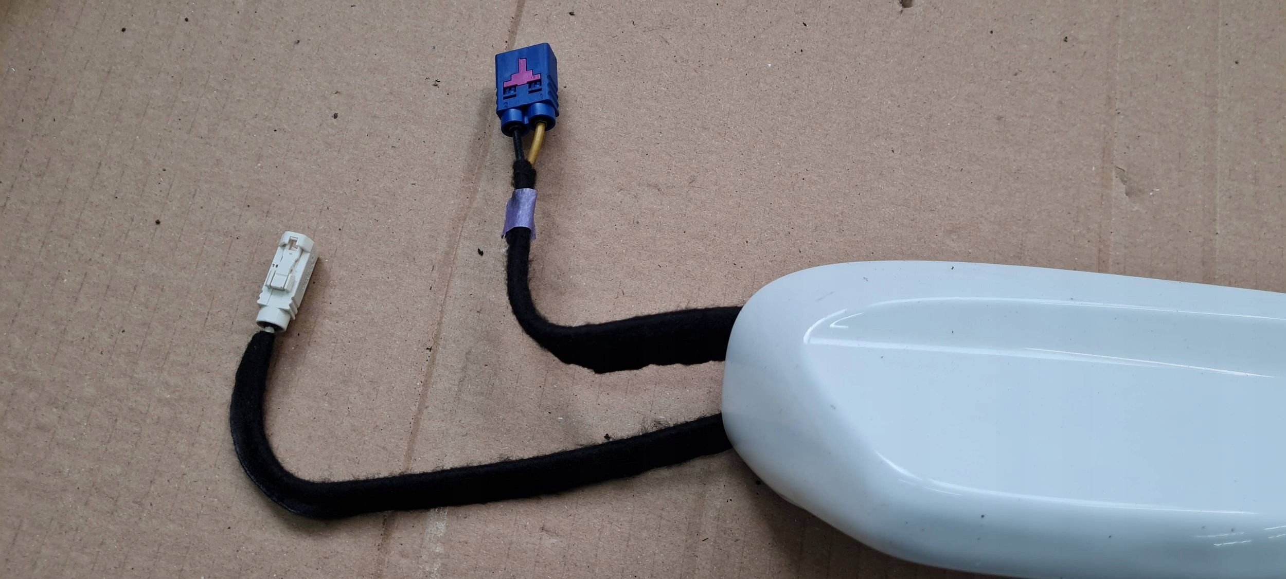 Chrysler Pacifica 2022 ANTENA dach GPS PW7 P6ZP28GW7AA