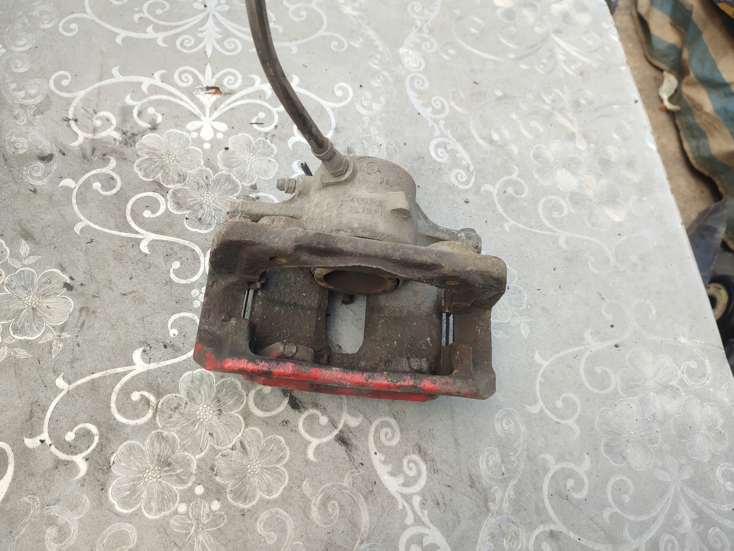 caliper brake right front right front Mercedes W204