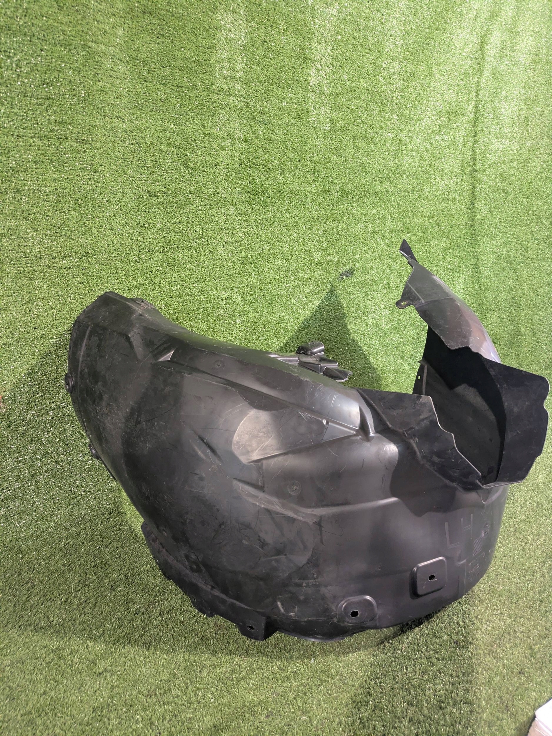 mudguard left front VOLVO S90 II 16- NR.N154