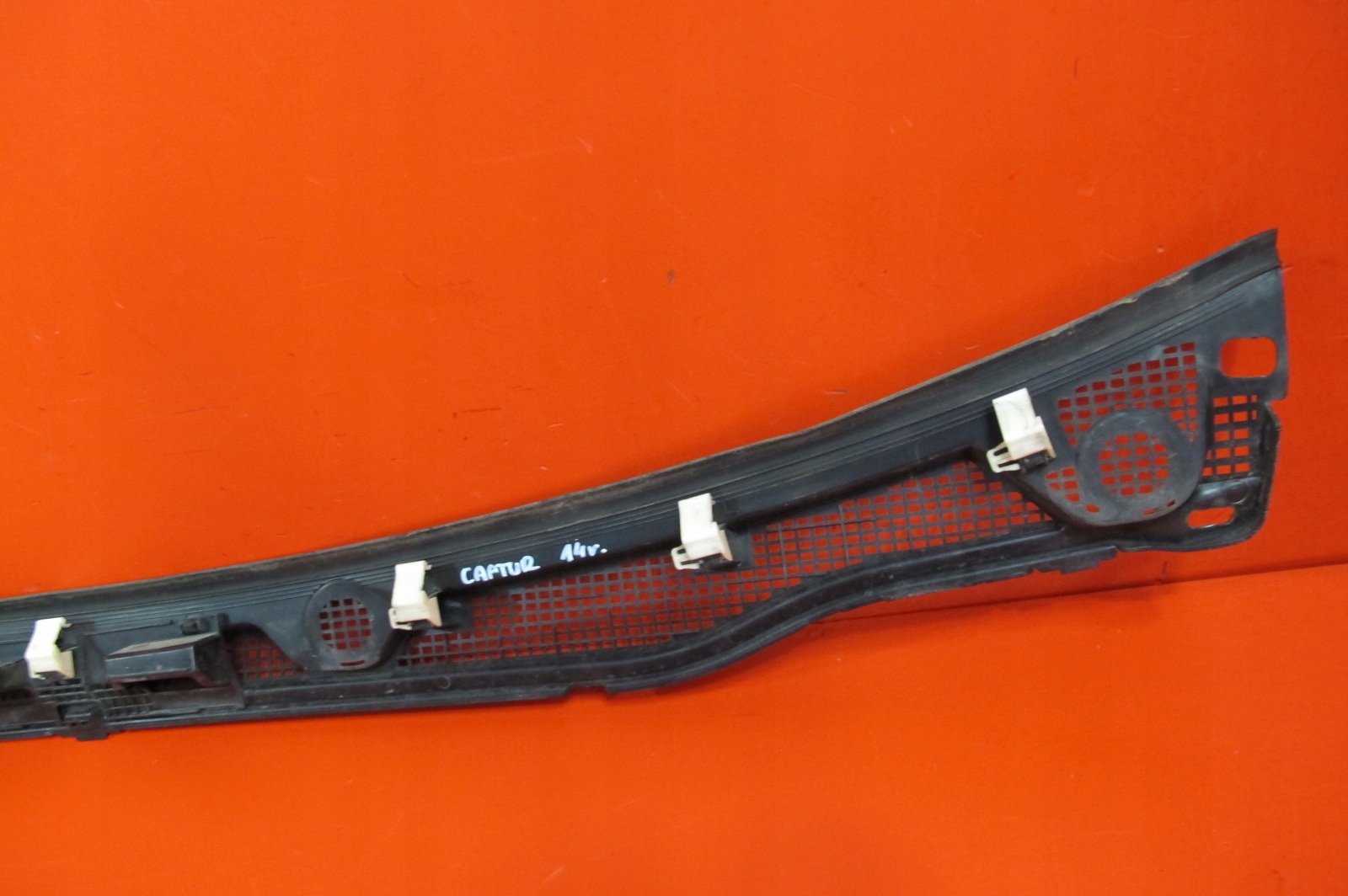 RENAULT CAPTUR 1 and 13- torpedo plastic upper EUROPA