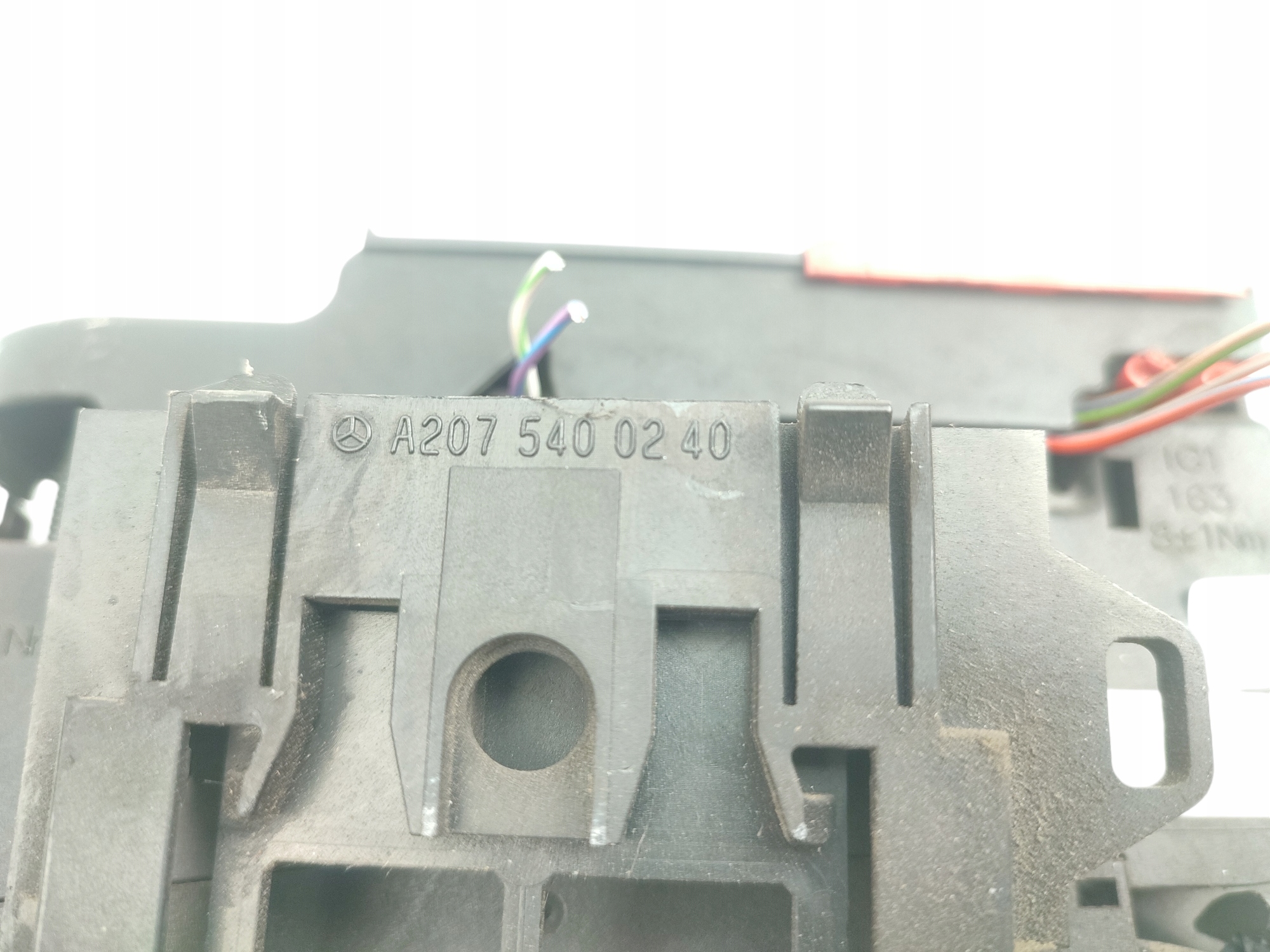 pyrotechnic clamp module MERCEDES C W204 S204 A2075400240