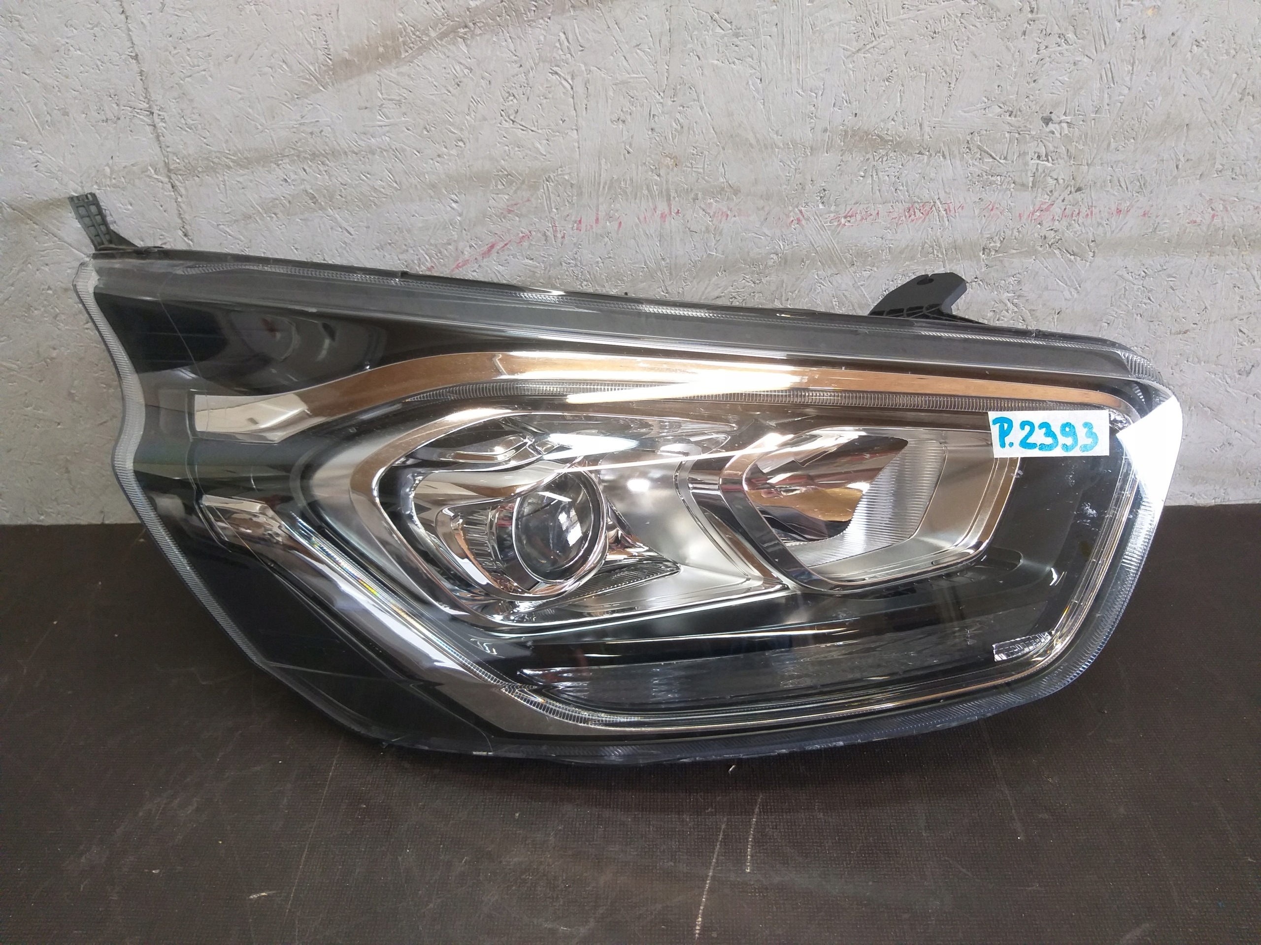 LIGHT FRONT RIGHT FORD TRANSIT CUSTOM LIFT LED SOC