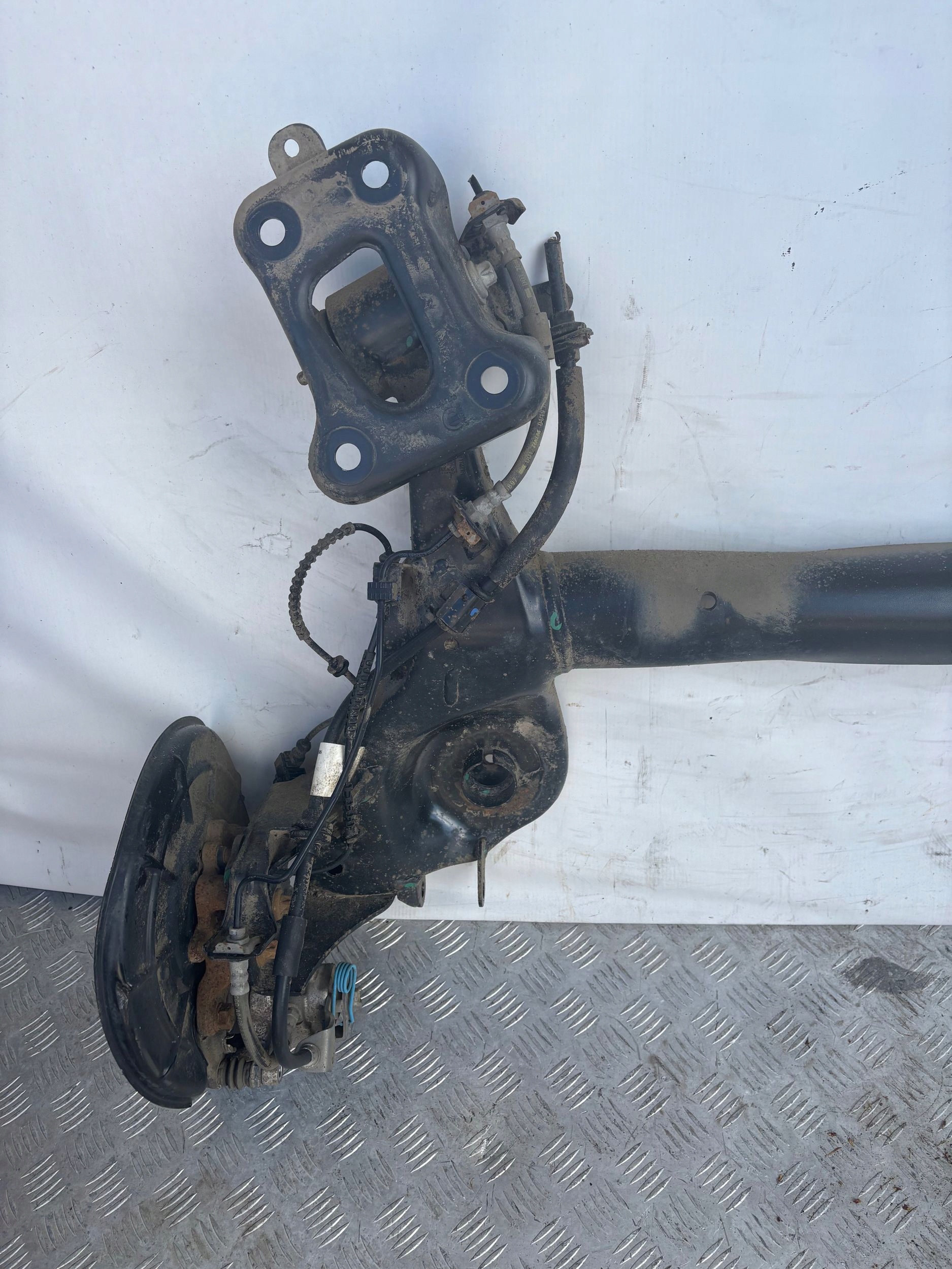 sider rear axis FIAT TIPO II KOMBI 16