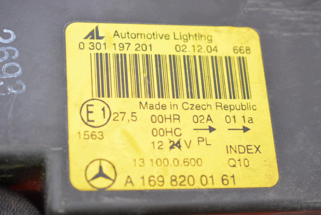 REFLEKTOR left light front EU A1698200161 MERCEDES A-class W169 04-08