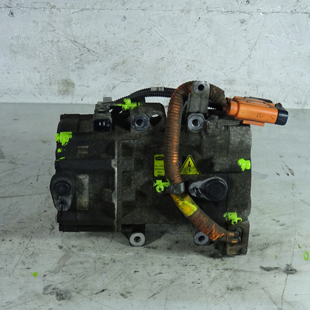 KIA OPTIMA III 2.0 HYBRID compressor; KLIMY ESC33I