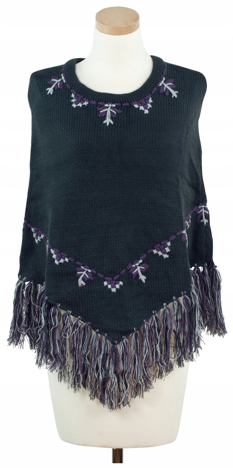 

Szaleo narzutka Ponczo z frędzlami Zima sz13106-3