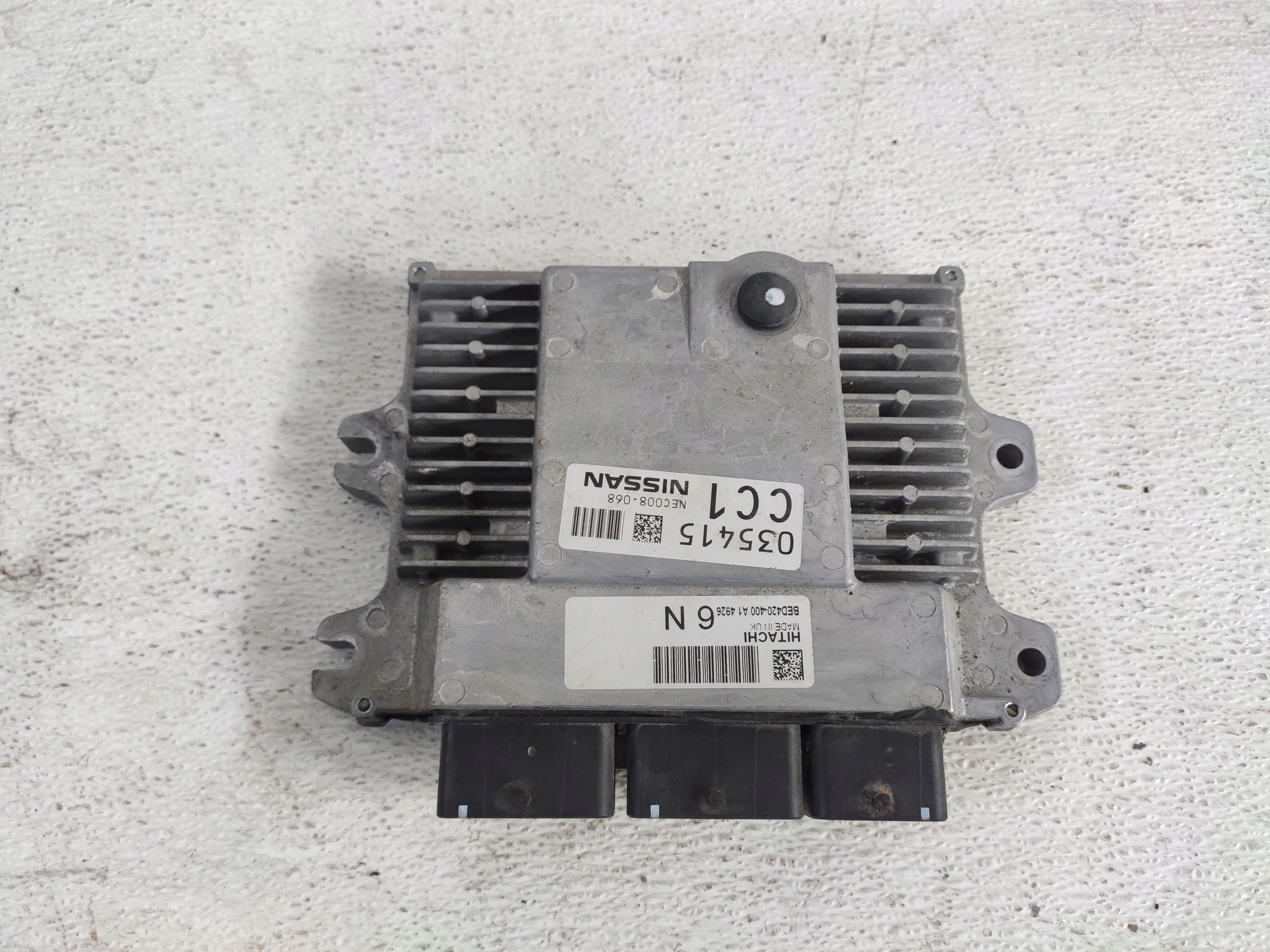 NISSAN NOTE E12 1.2DIG-S 2013 control unit of the engine