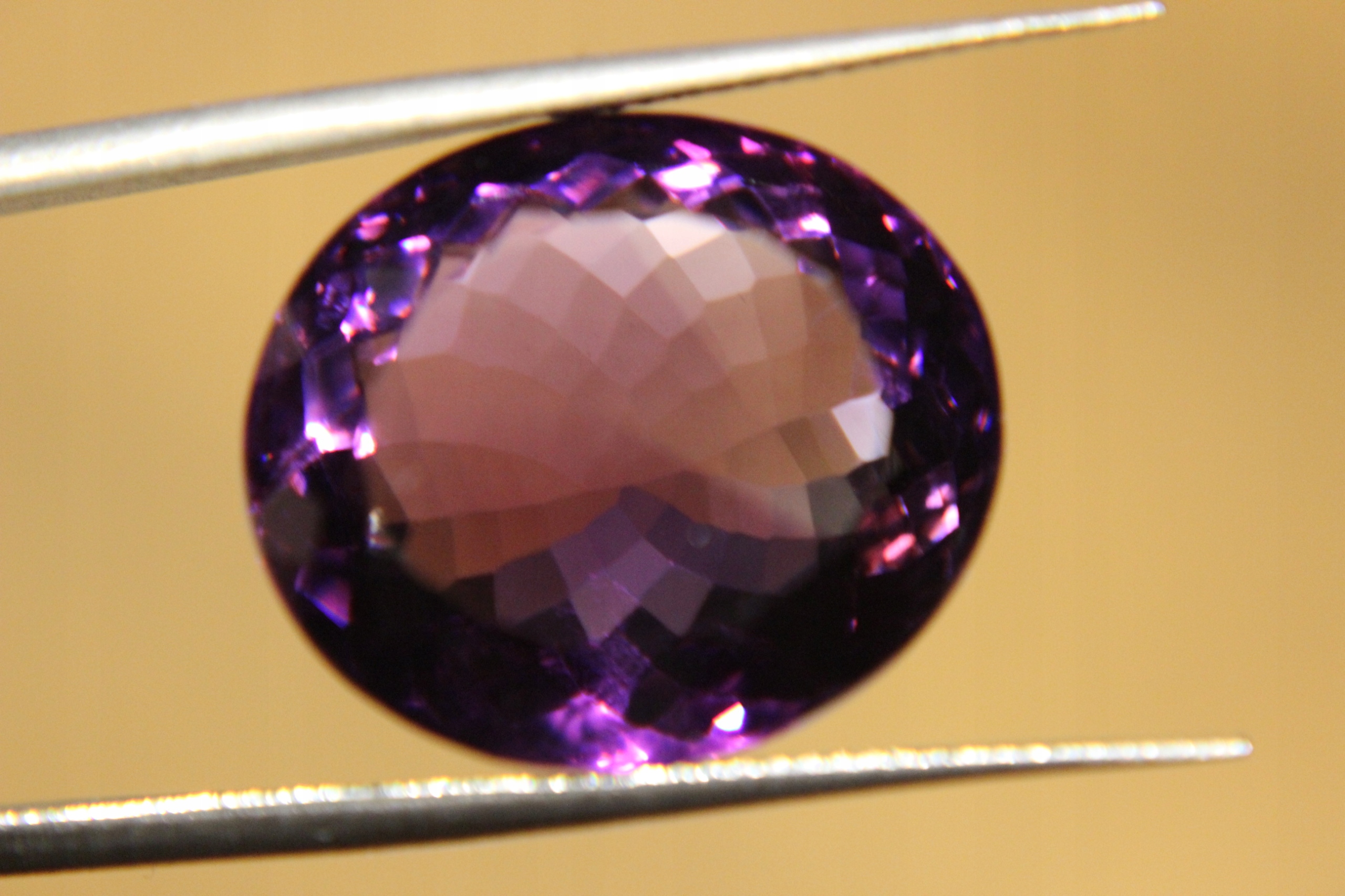 Ametyst přírodní kámen 22.55ct